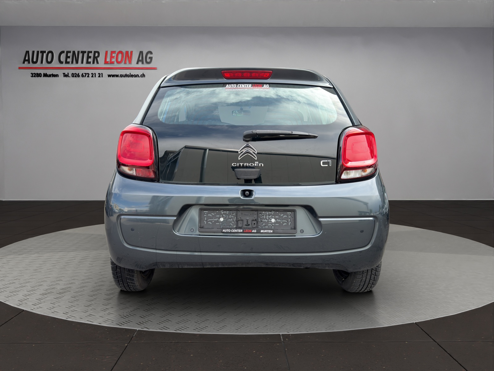 CITROEN C1 1.0 VTi Shine Airscape ETG5-image-4