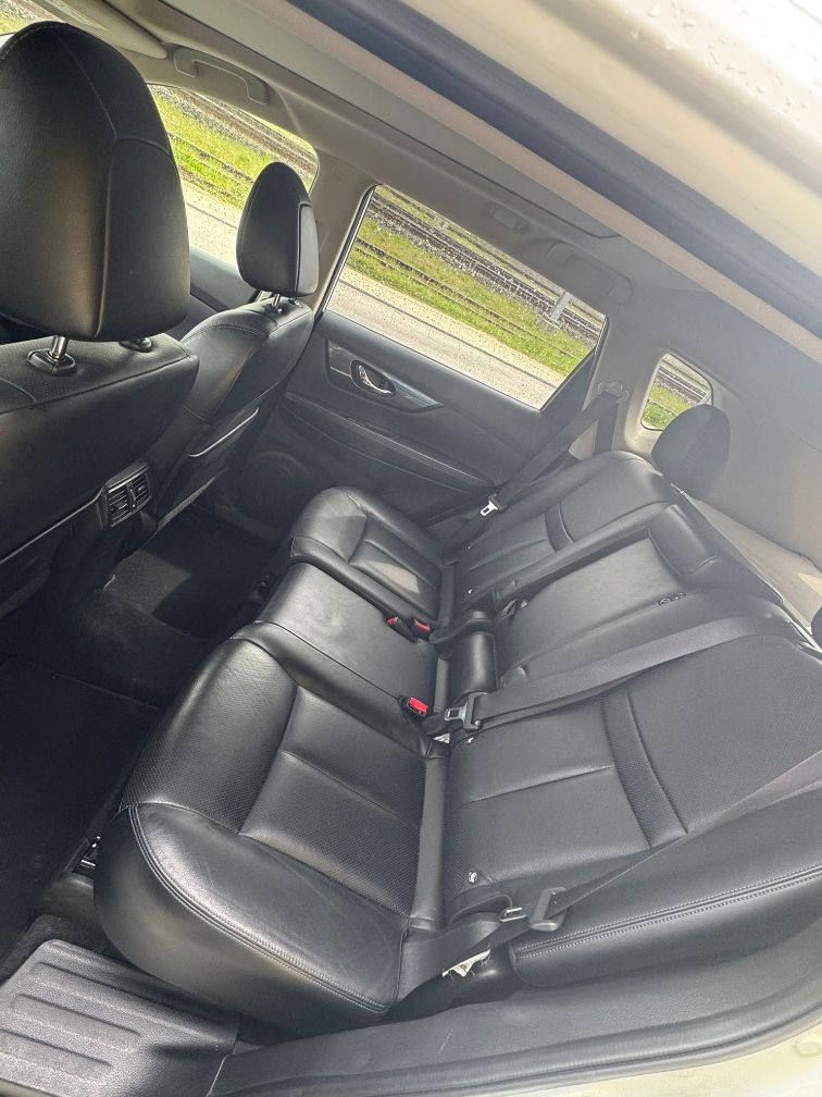 NISSAN X-Trail 1.6 DIG-T-image-11