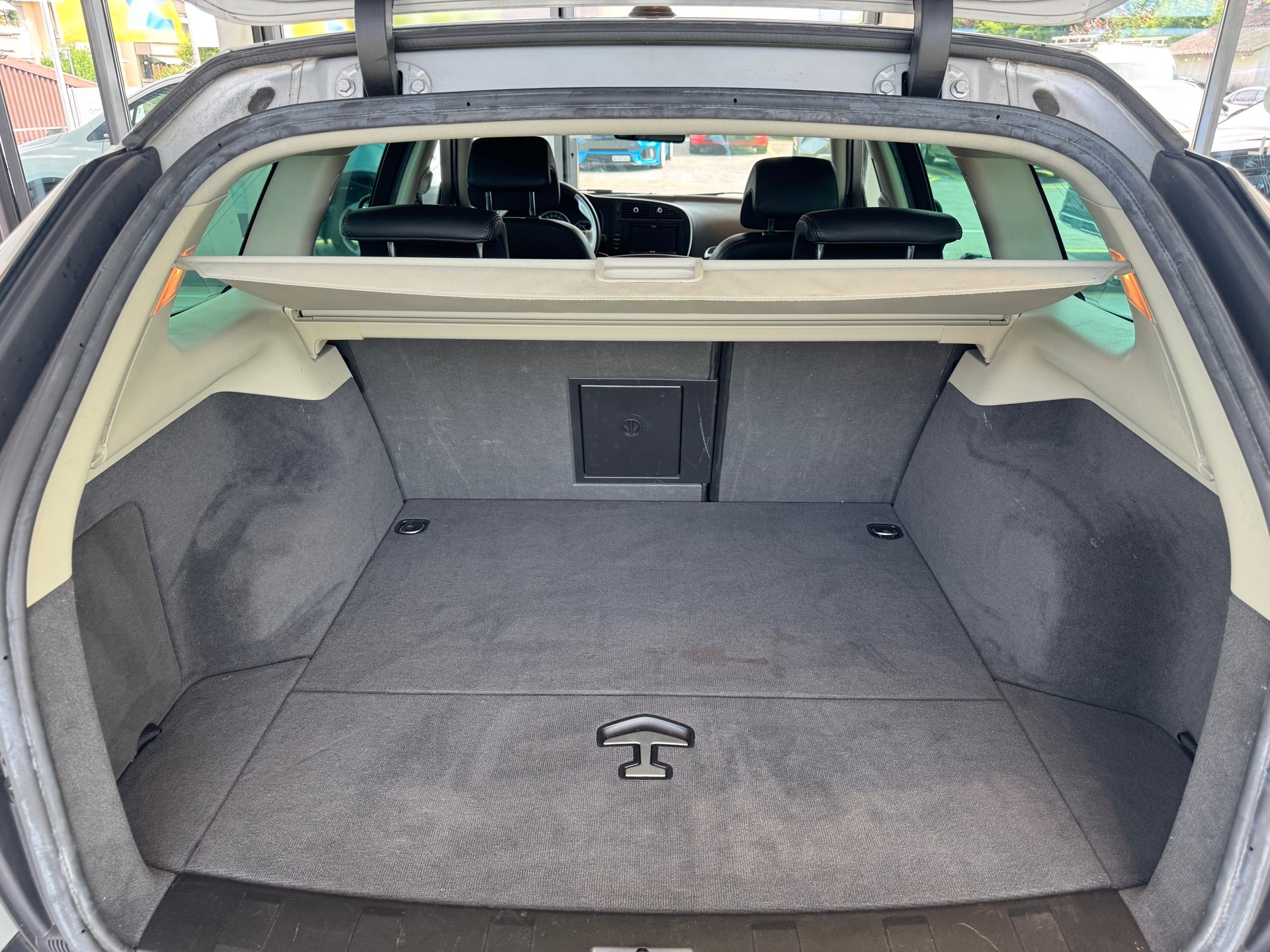 SAAB 9-3 2.8T V6 Aero XWD Automatic-image-21