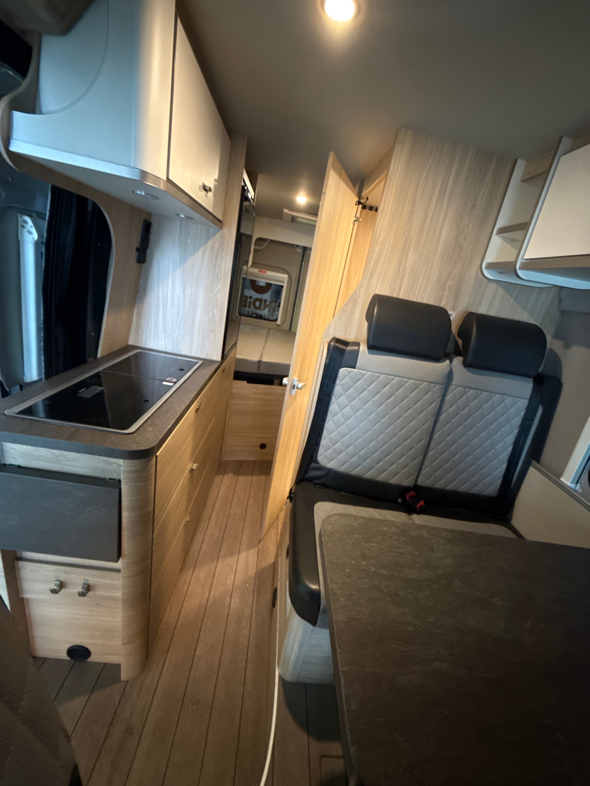 FIAT 2024 Fiat Ducato Weinsberg Carabus | Schaltgetriebe | Aufstelldach-image-5