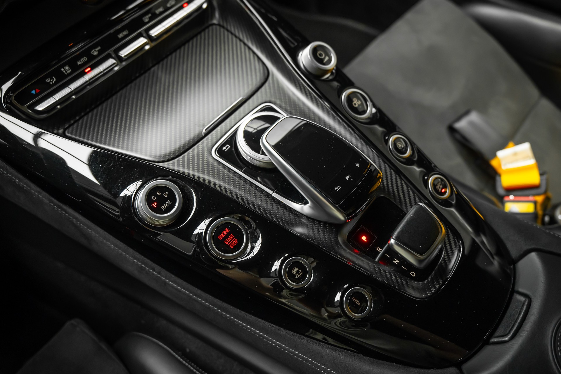 MERCEDES-BENZ * AMG GT R * MONSTER IN DESIGNO GRAU MATT & SCHALENSITZEN * OHNE OPF * LEASING AB 725.- *-image-27