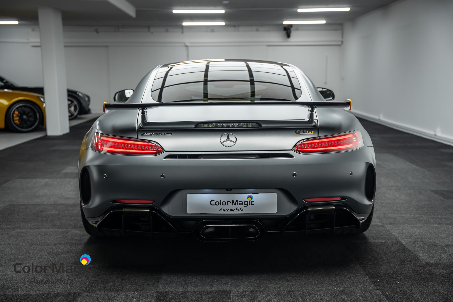 MERCEDES-BENZ * AMG GT R * MONSTER IN DESIGNO GRAU MATT & SCHALENSITZEN * OHNE OPF * LEASING AB 725.- *-image-4