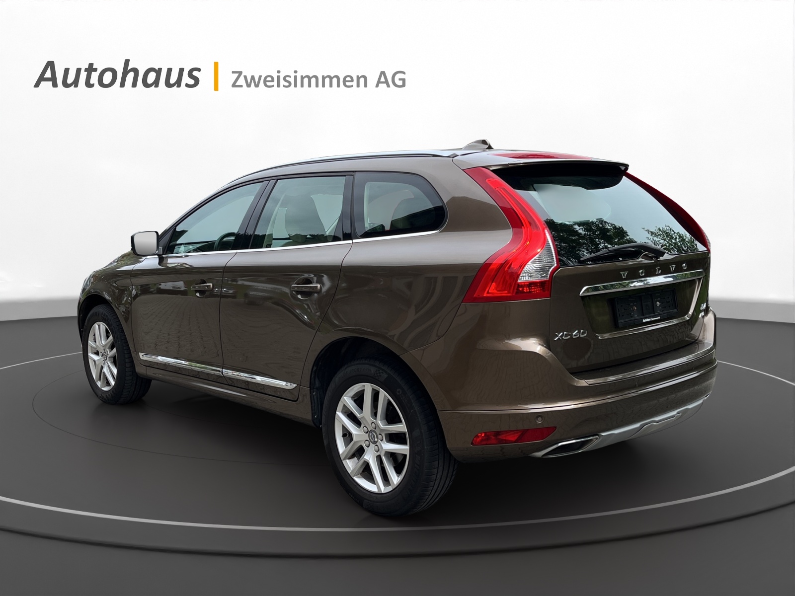 VOLVO XC60 D4 AWD Summum Geartronic-showroom-element-2