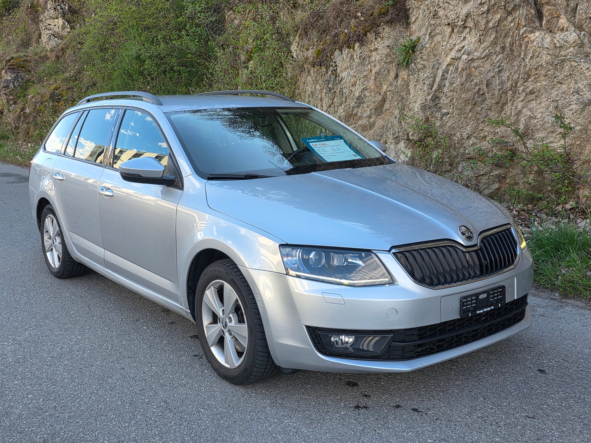 SKODA Octavia Combi 1.8 TSI Elegance 4x4 DSG-image-5
