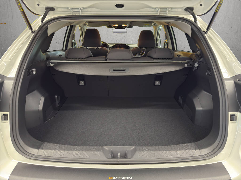 SUBARU Crosstrek 2.0i e-Boxer Passion-image-13