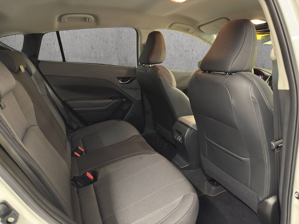 SUBARU Crosstrek 2.0i e-Boxer Passion-image-12