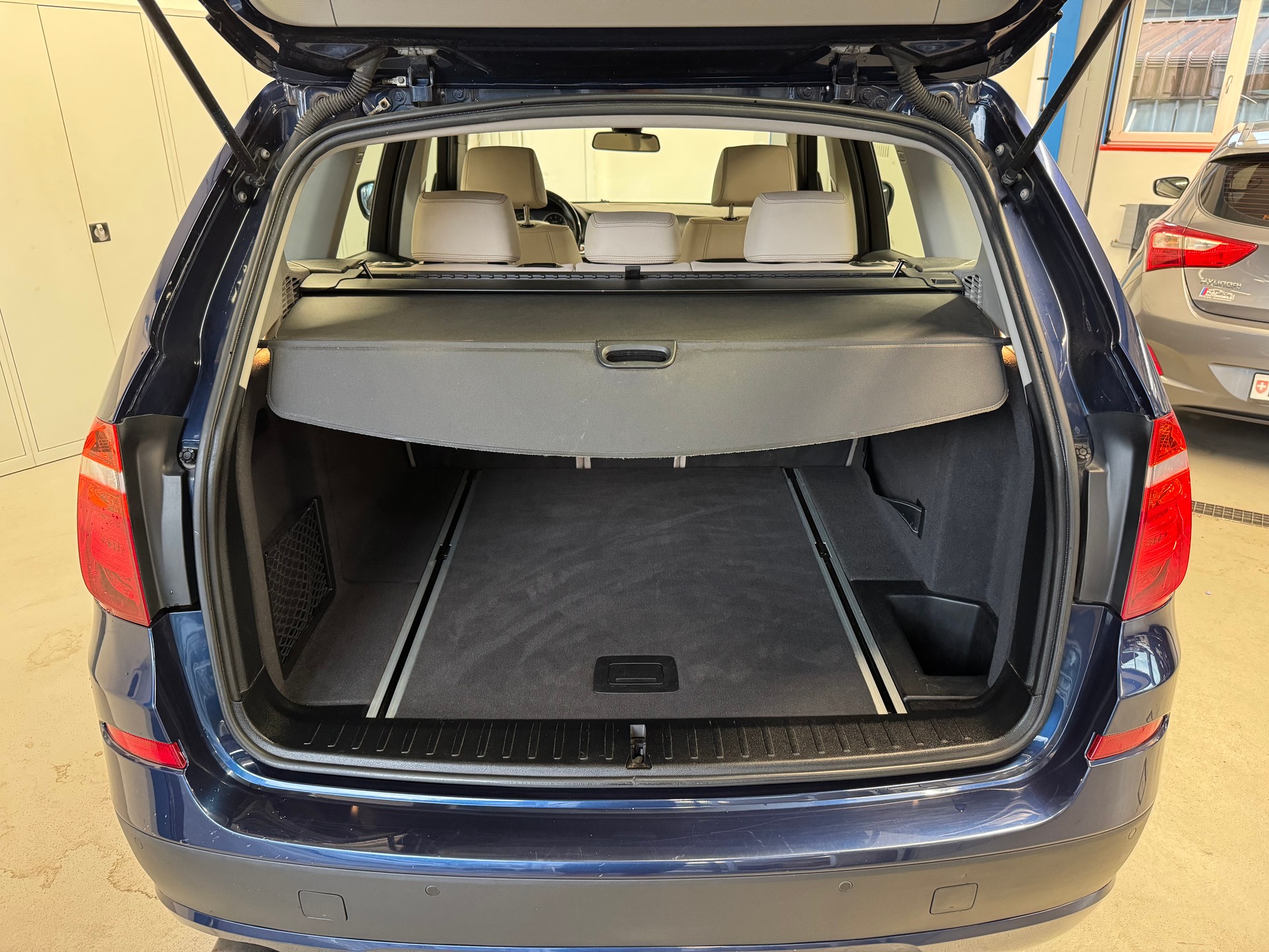 BMW X3 xDrive 20i Steptronic-image-13