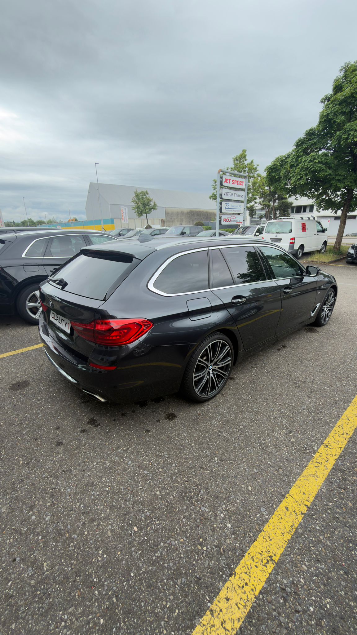 BMW 540d xDrive Touring Luxury Line Steptronic-image-5