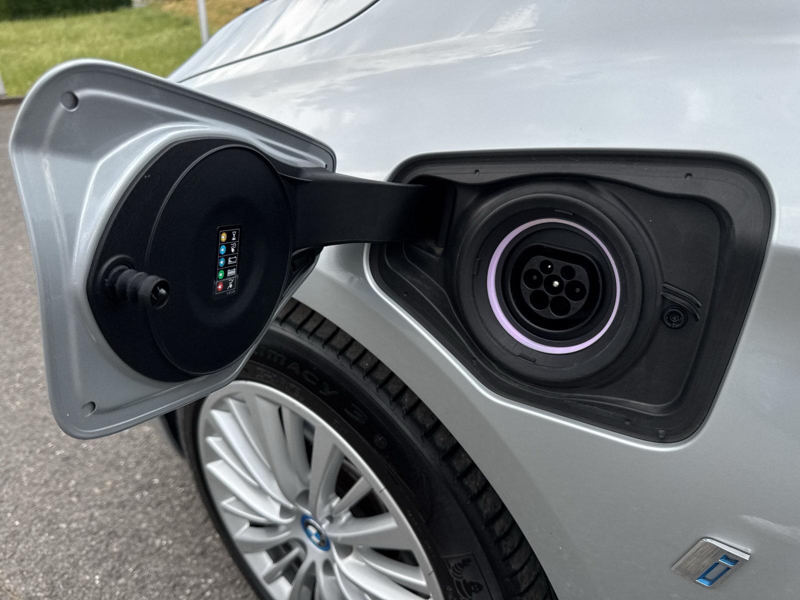 BMW 225xe Active Tourer Luxury Line F45 (CH)-image-26