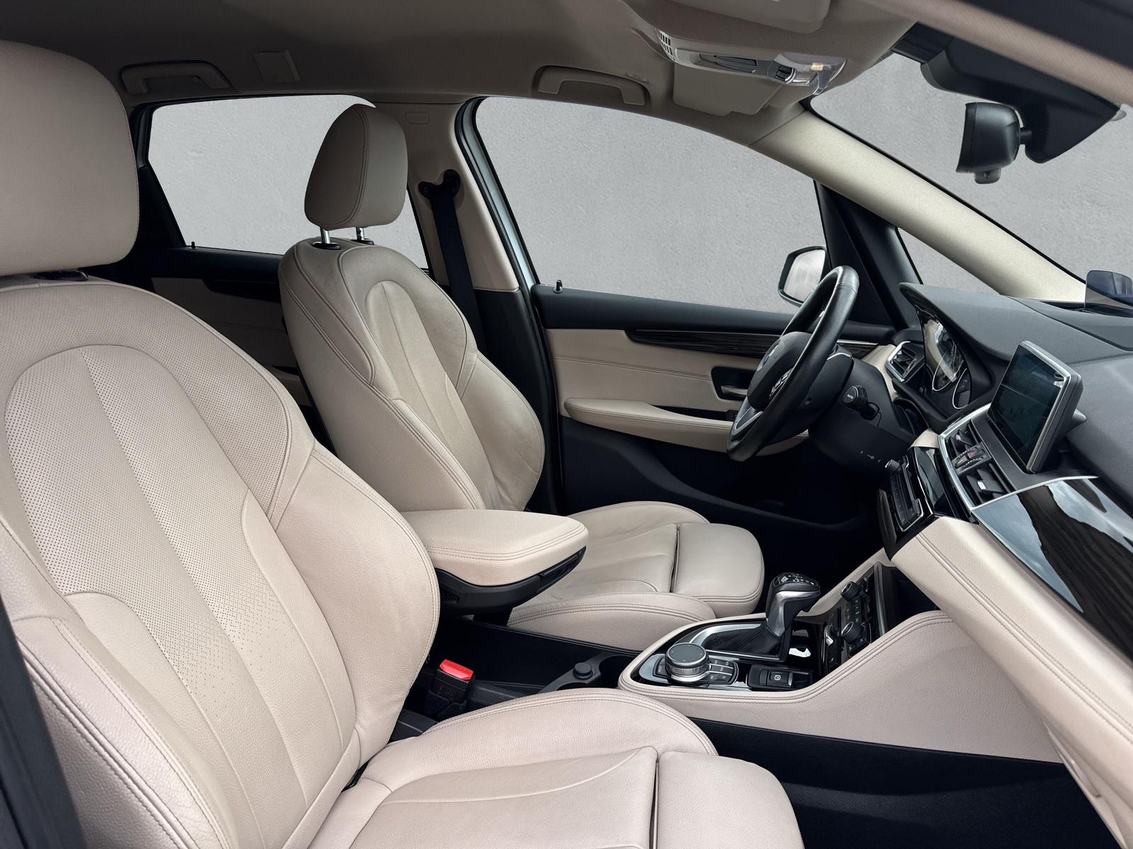 BMW 225xe Active Tourer Luxury Line F45 (CH)-image-12