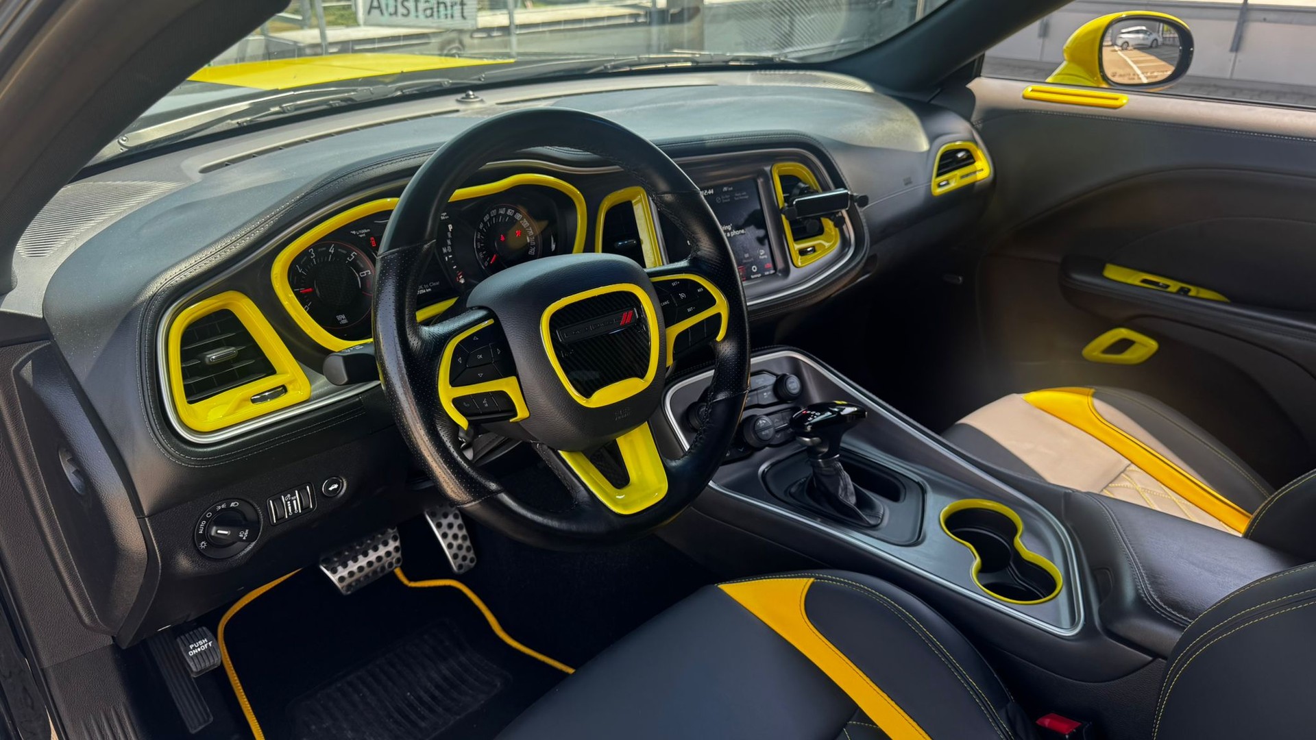 DODGE Challenger-image-6
