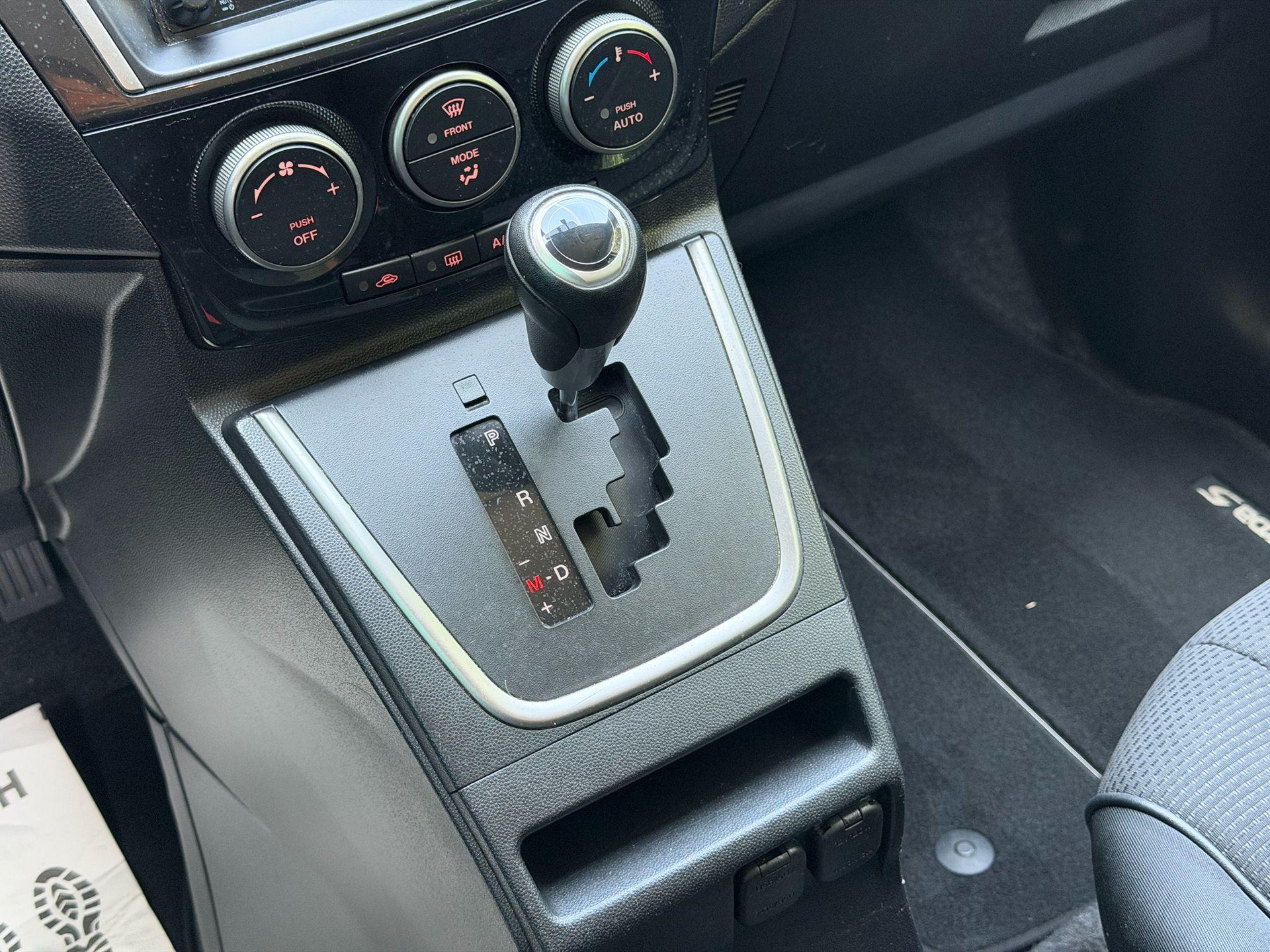 MAZDA 5 2.0 Suisse Edition+ ActiveM-image-14