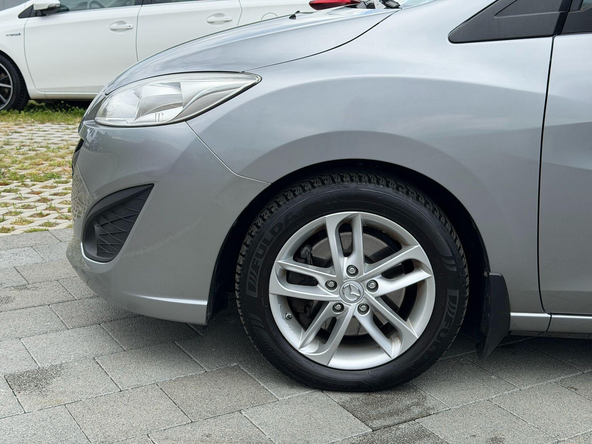 MAZDA 5 2.0 Suisse Edition+ ActiveM-image-24