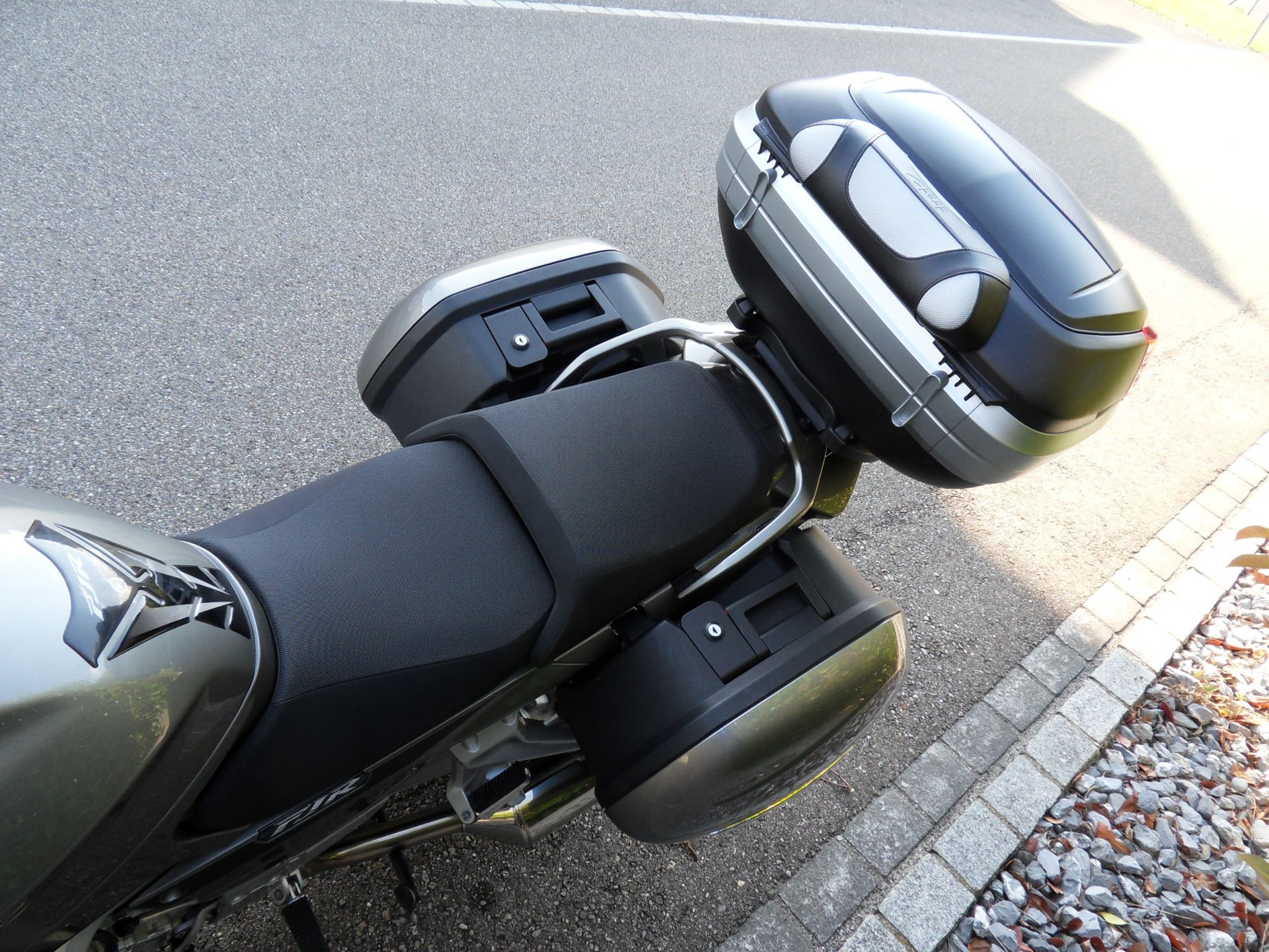 YAMAHA FJR 1300 ABS-image-8