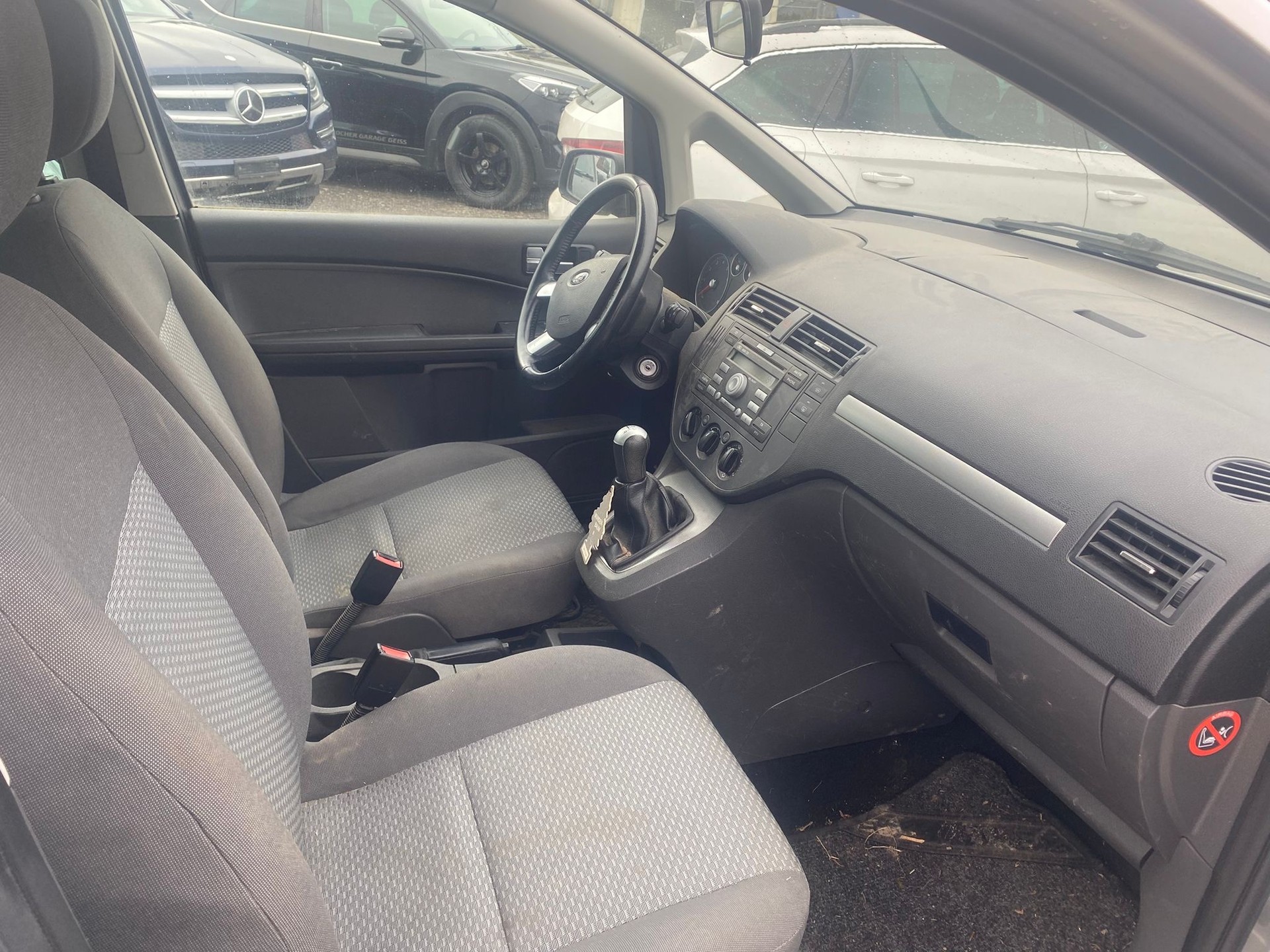 FORD Focus C-Max 1.8 Ambiente-image-9