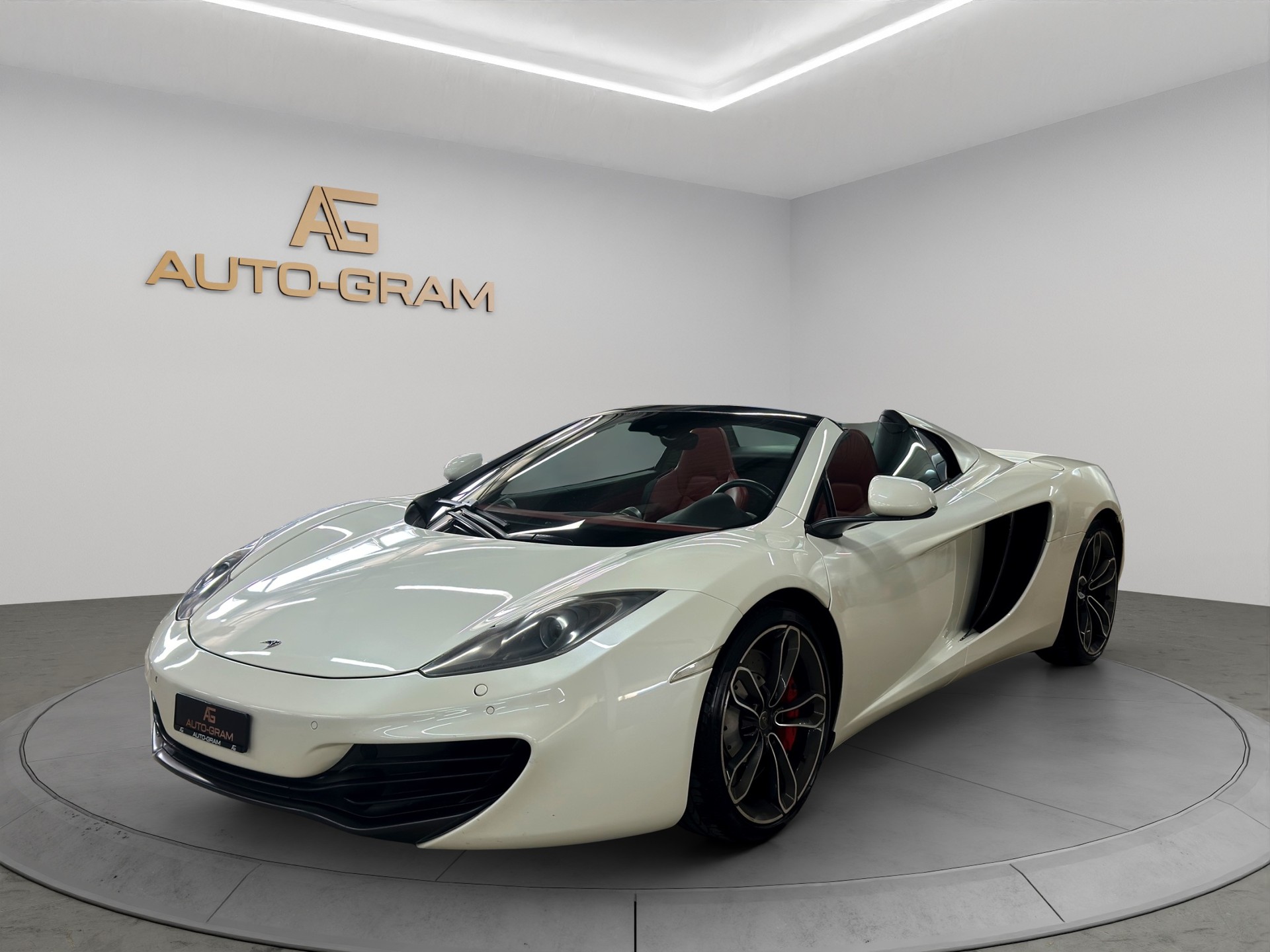 McLAREN MP4-12C Spider 3.8 V8 SSG