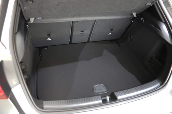 MERCEDES-BENZ A 250 4Matic 8G-DCT-image-11