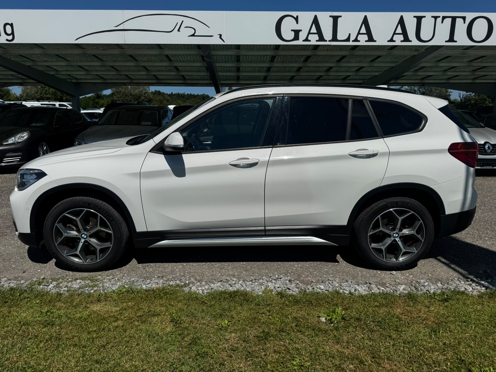 BMW X1 sDrive 18i Steptronic-image-7
