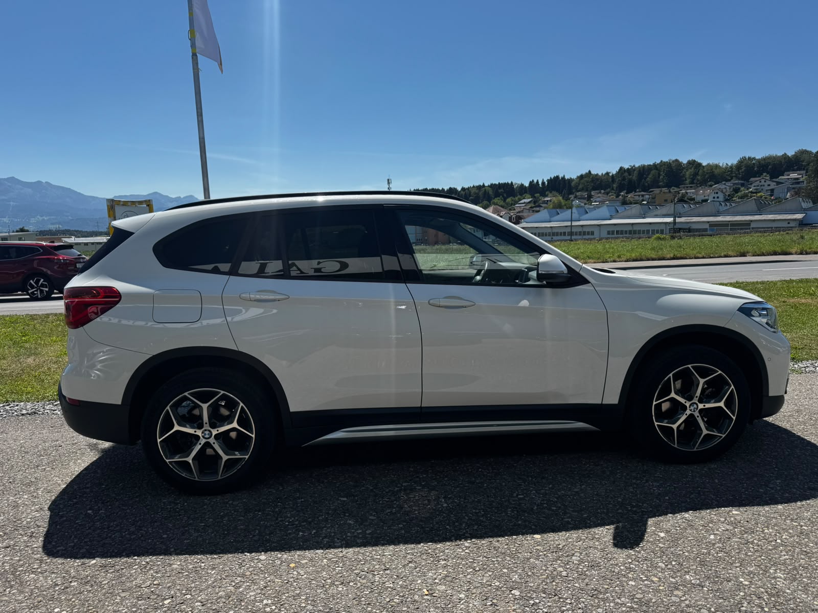 BMW X1 sDrive 18i Steptronic-image-3