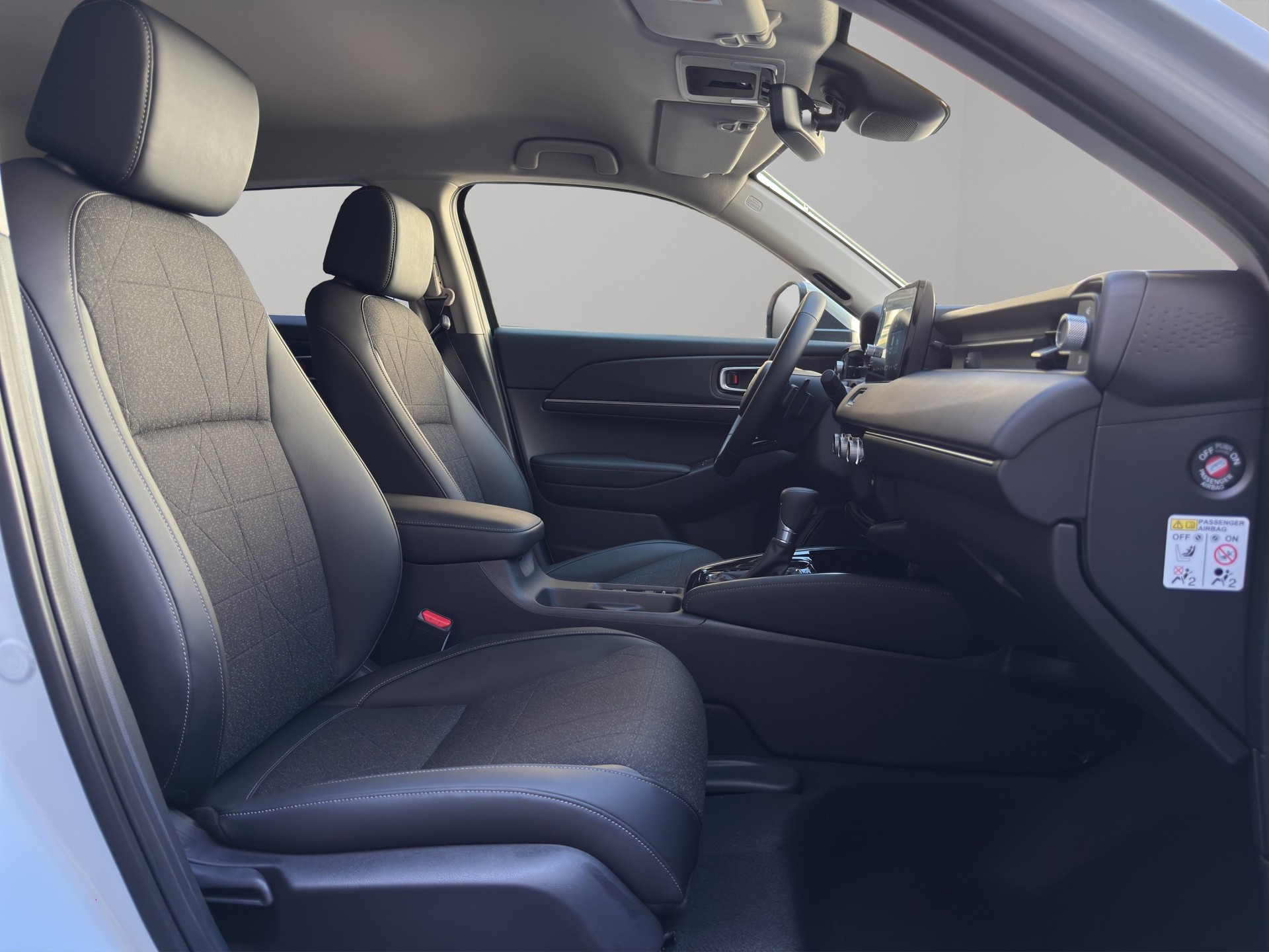 HONDA HR-V 1.5 i-MMD Advance-image-14