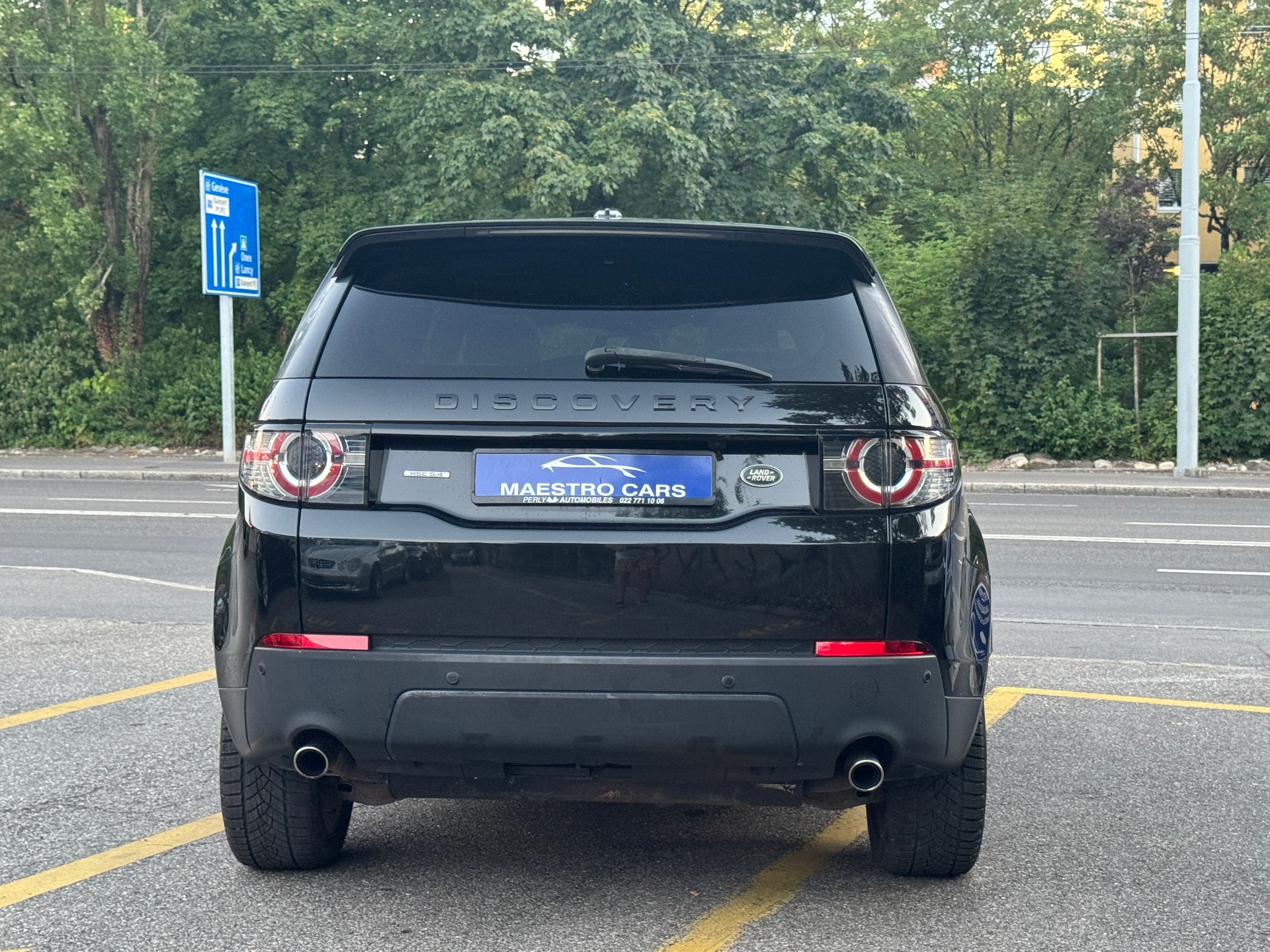 LAND ROVER Discovery Sport 2.0 Si4 HSE Luxury AT9-image-3