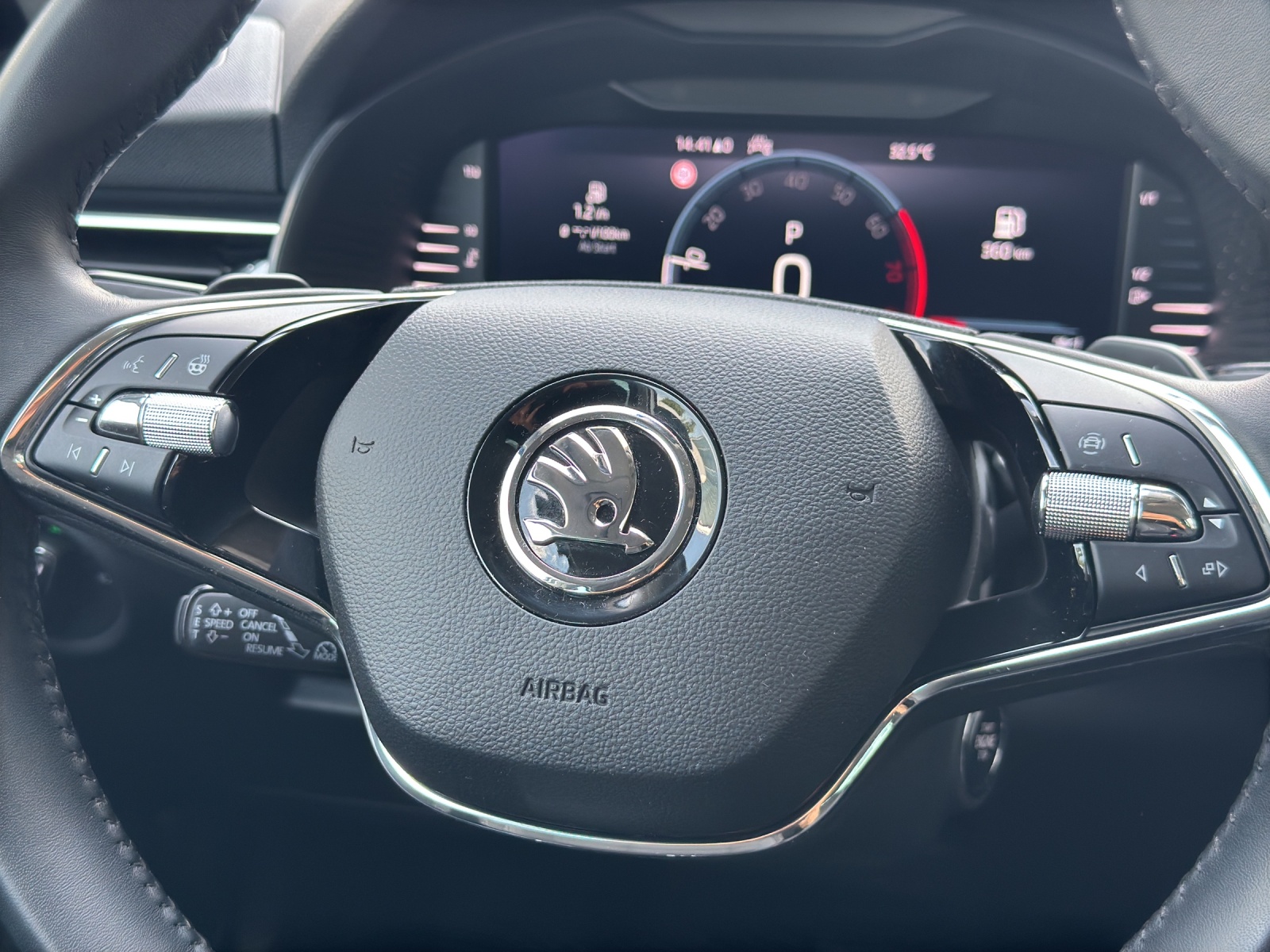 SKODA Kamiq 1.5 TSI Selection DSG-image-9