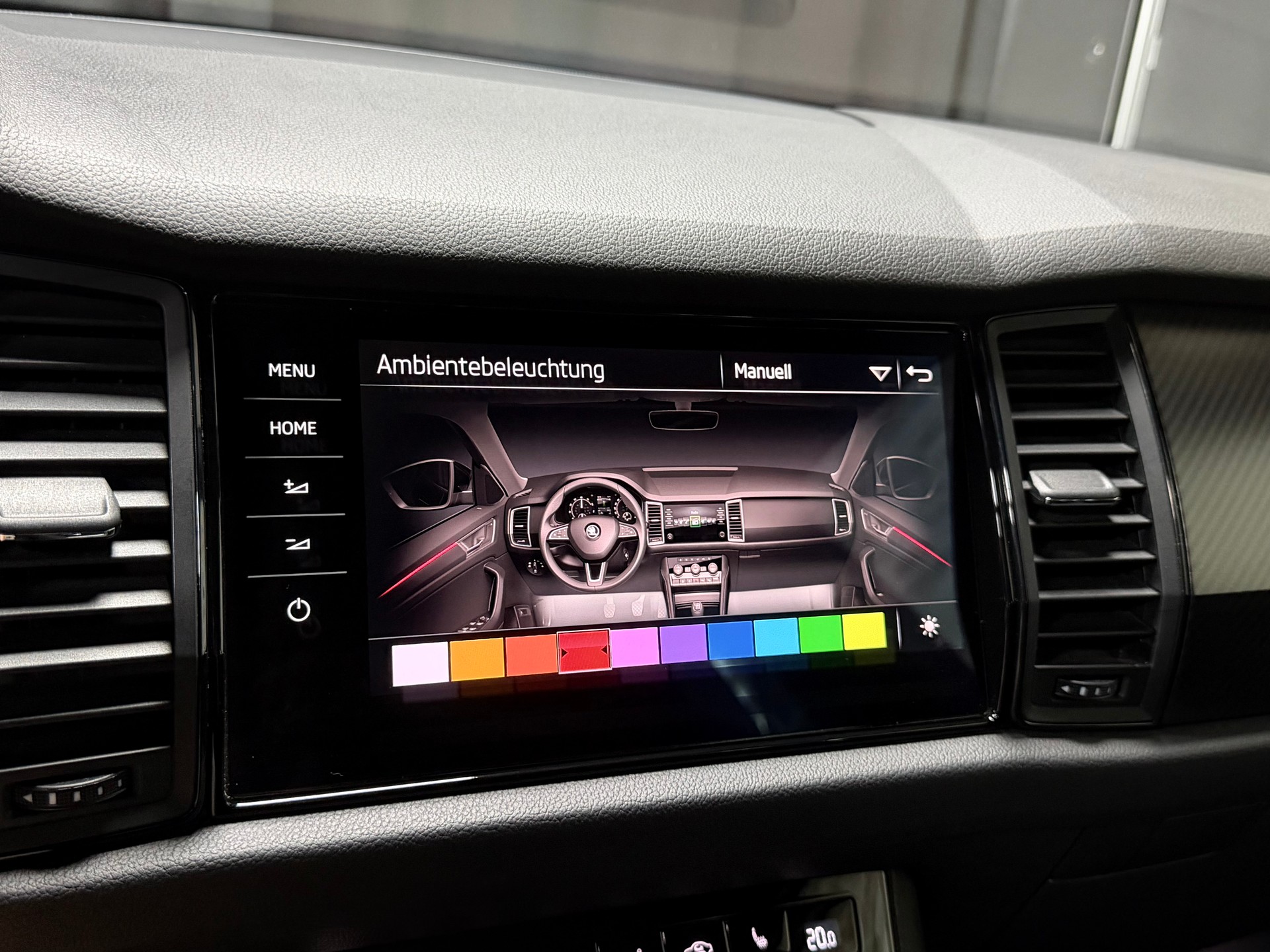SKODA Kodiaq 2.0 TDI CR Sport Line 4x4 DSG-image-23
