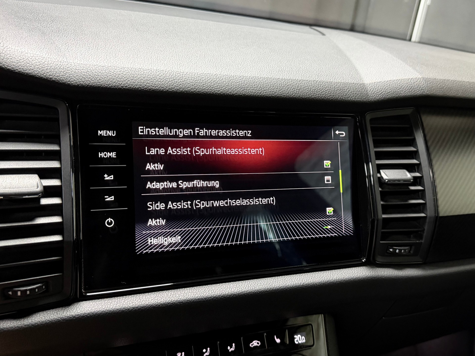 SKODA Kodiaq 2.0 TDI CR Sport Line 4x4 DSG-image-20