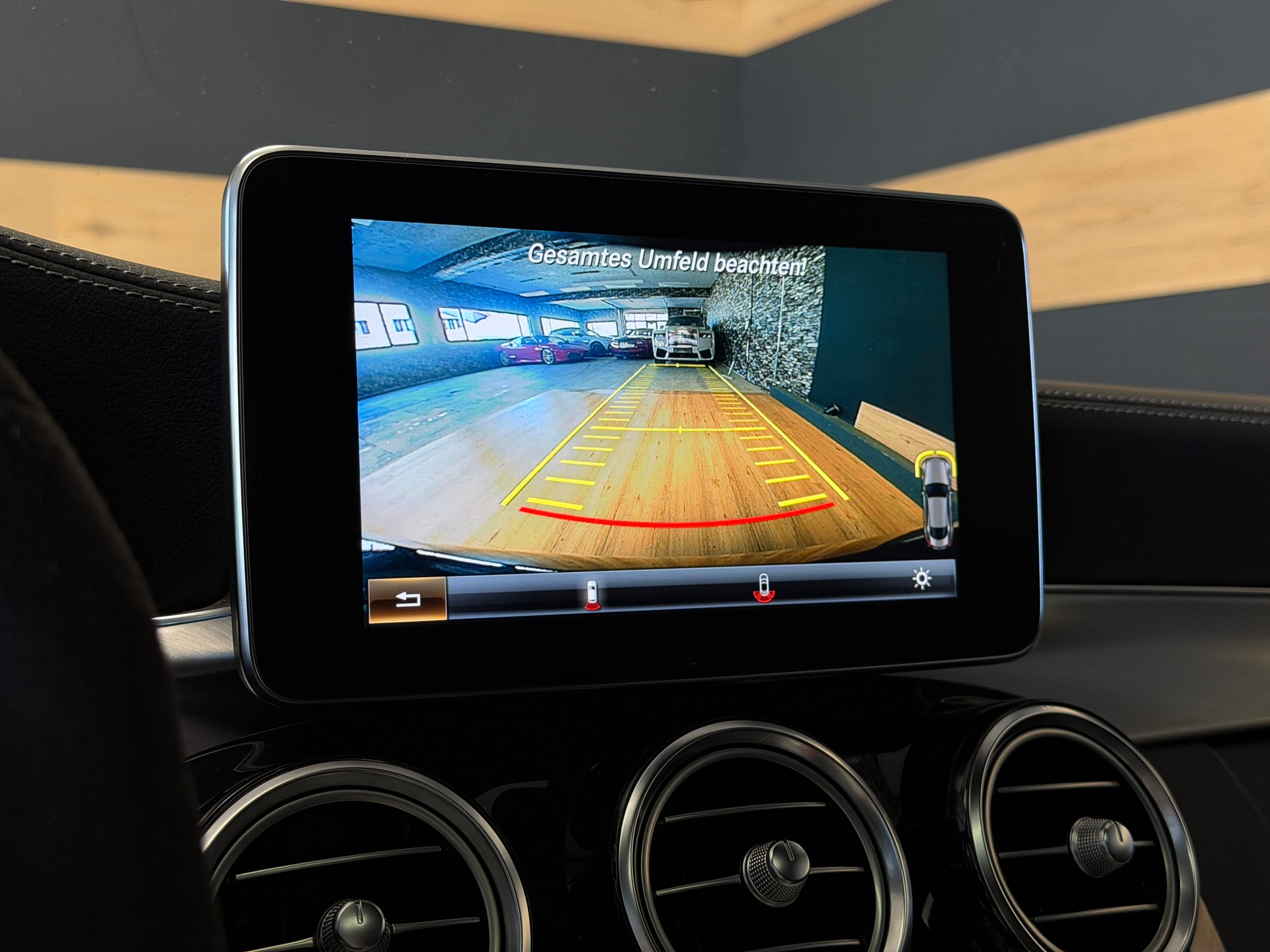 MERCEDES-BENZ C 63 AMG Speedshift-image-14