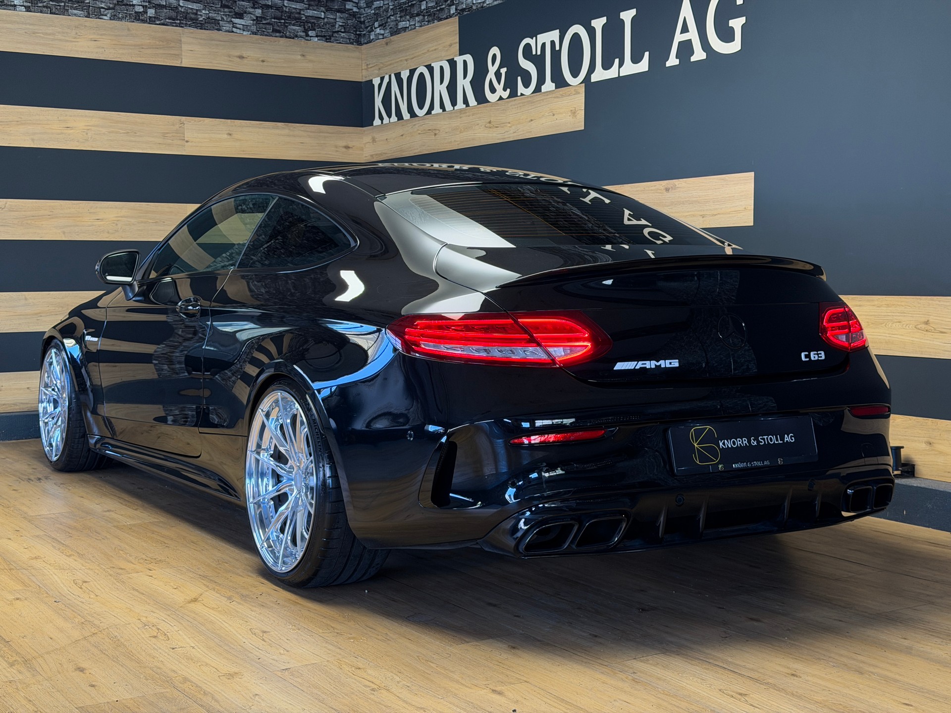 MERCEDES-BENZ C 63 AMG Speedshift-image-6