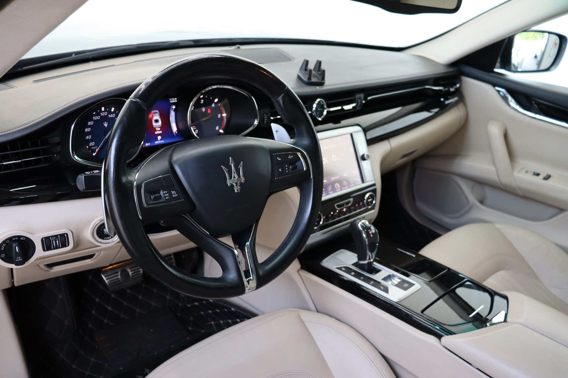 MASERATI Quattroporte 3.0 Turbo D V6 Automatica-image-11