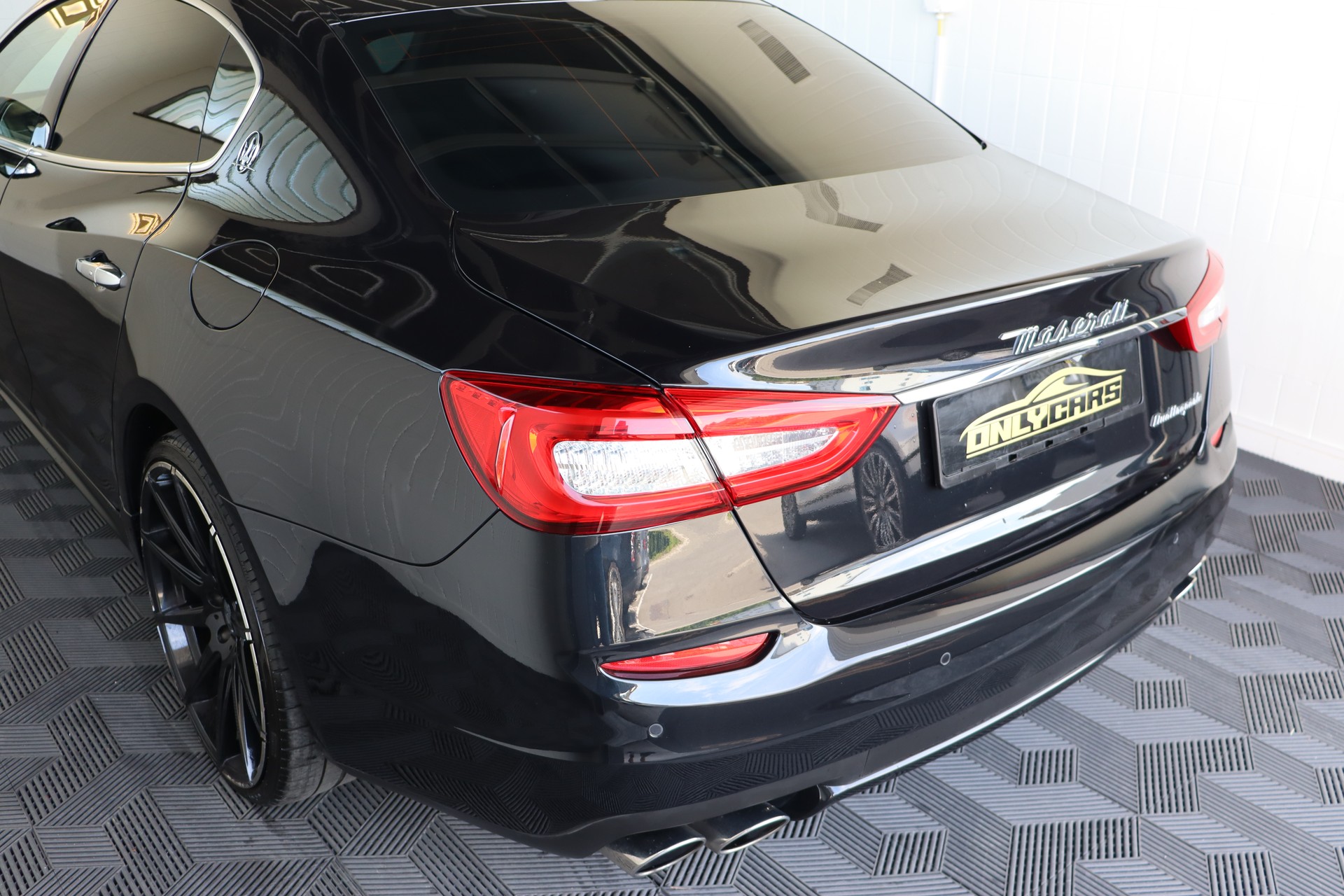 MASERATI Quattroporte 3.0 Turbo D V6 Automatica-image-6