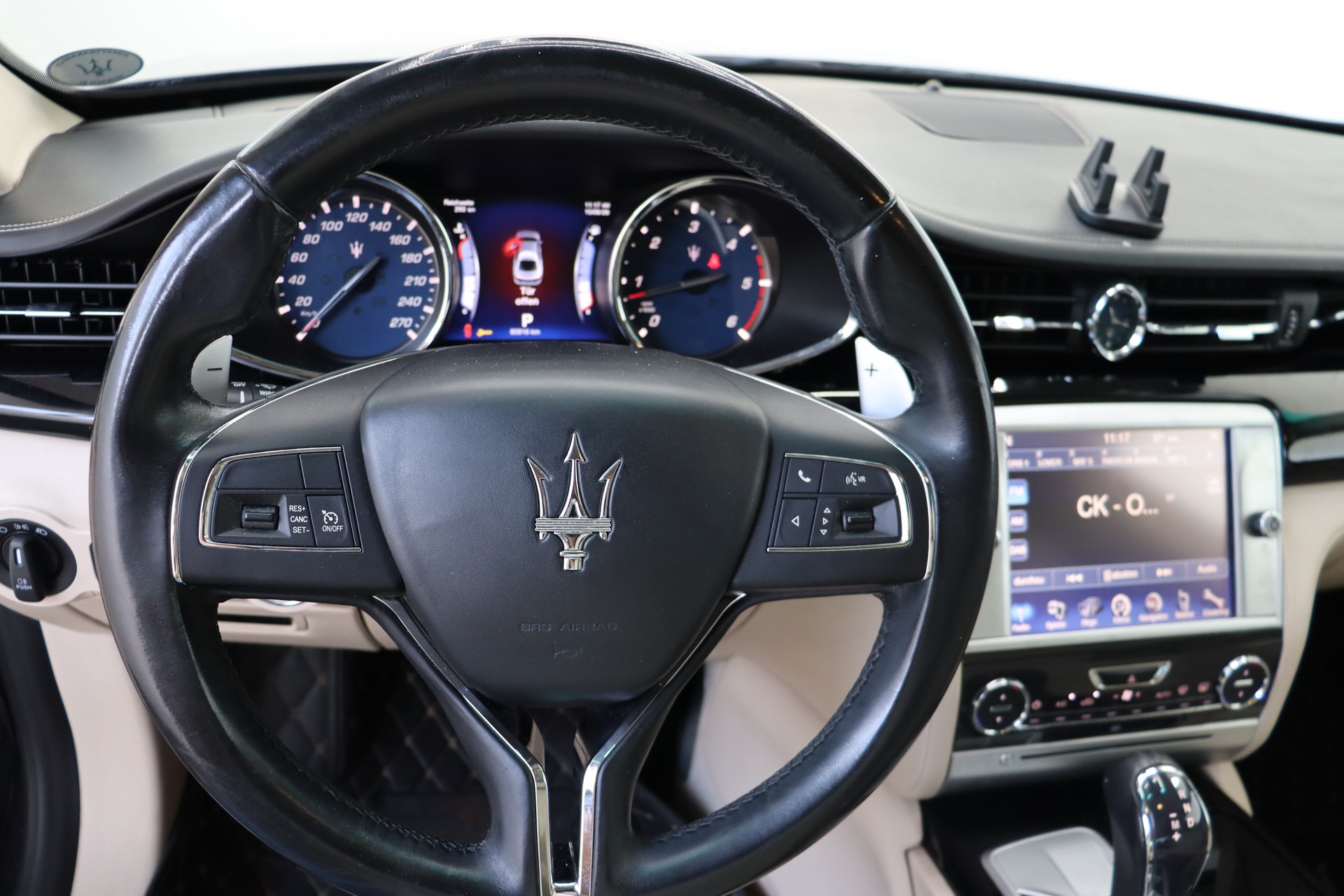 MASERATI Quattroporte 3.0 Turbo D V6 Automatica-image-12