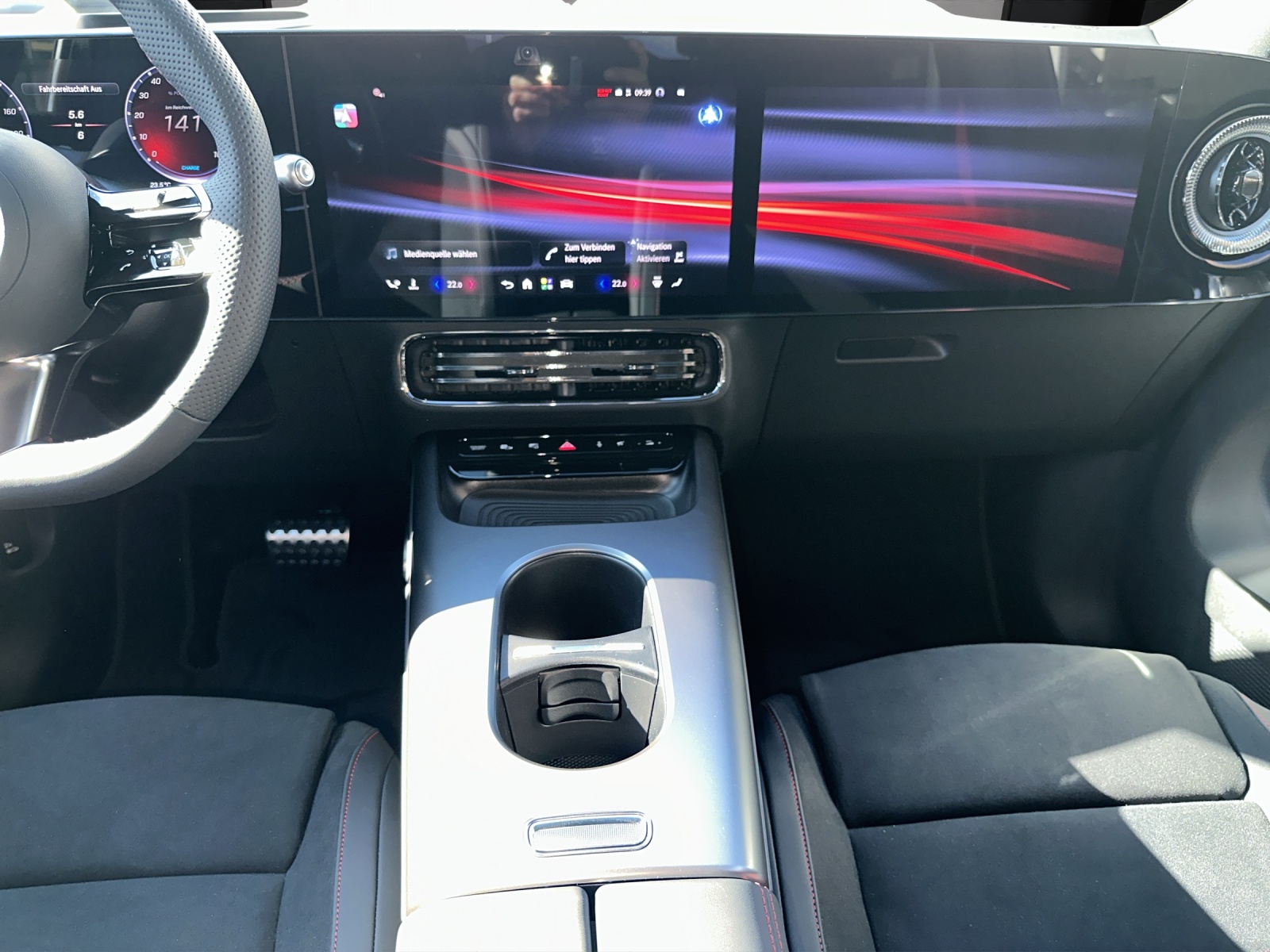 MERCEDES-BENZ GLB 350 85kWh EQ 4 Matic-image-12