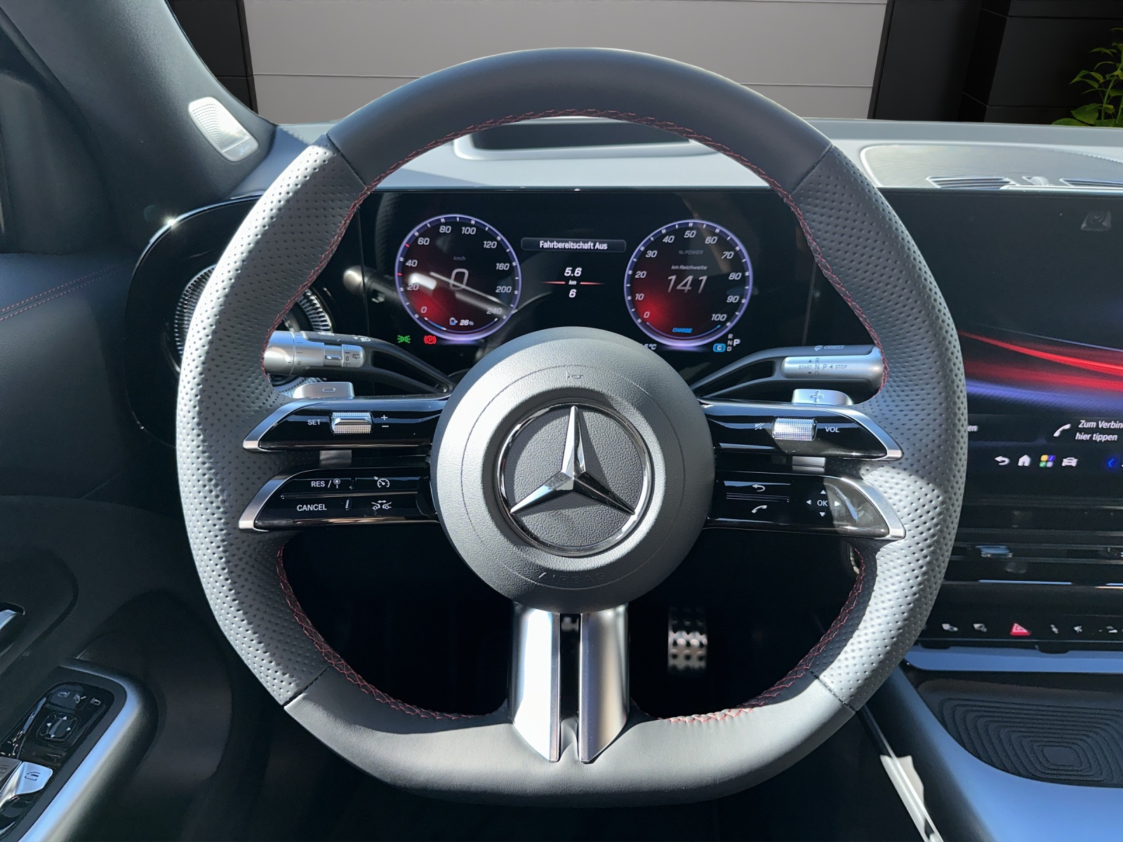 MERCEDES-BENZ GLB 350 85kWh EQ 4 Matic-image-13