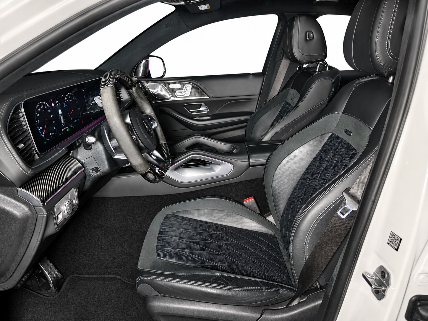 MERCEDES-BENZ GLE 63 S AMG 4matic+ Coupé CH FAHRZEUG Burmester High-End Surround-Soundsystem-image-10