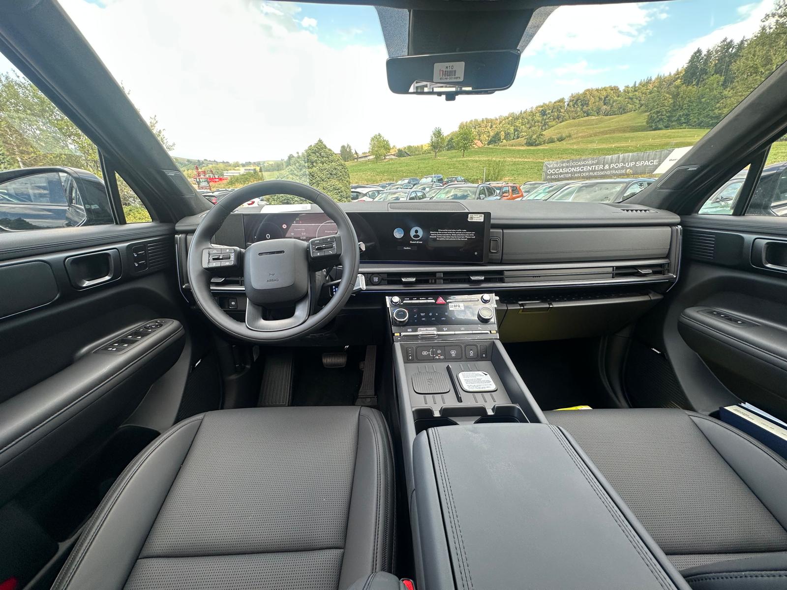 HYUNDAI Santa Fe 1.6 T-GDi HEV Calligraphy Swiss Ed. 4WD Automatic-image-14