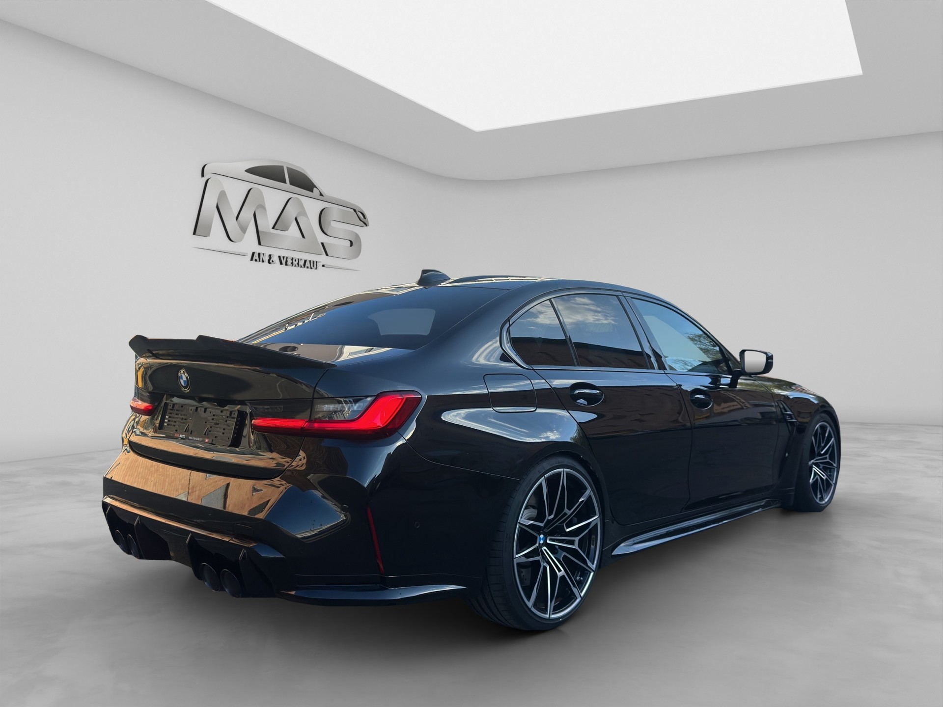 BMW M3 Competition-image-5