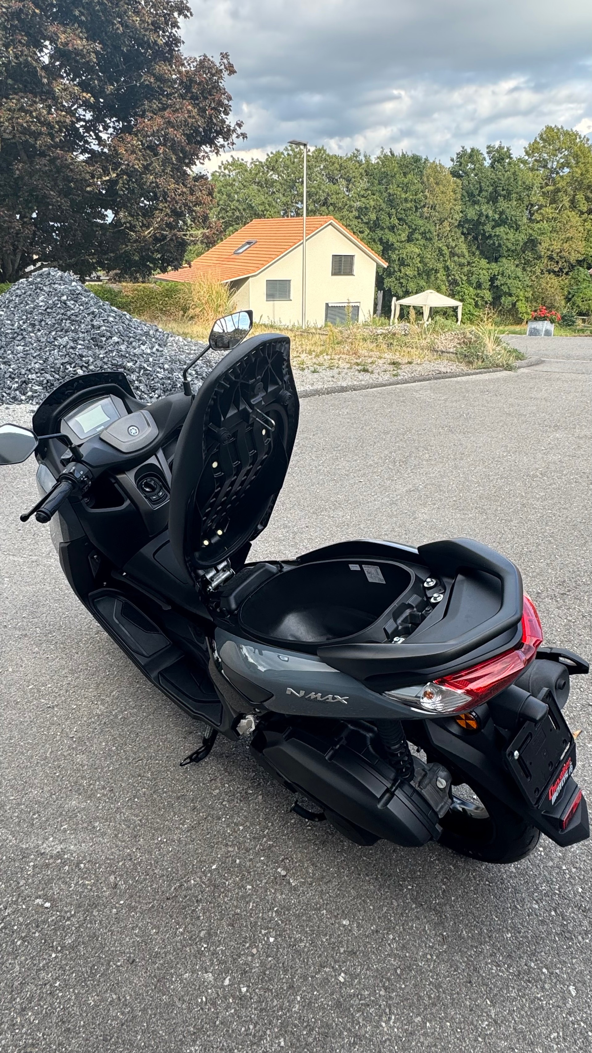YAMAHA N-MAX GPD-image-2