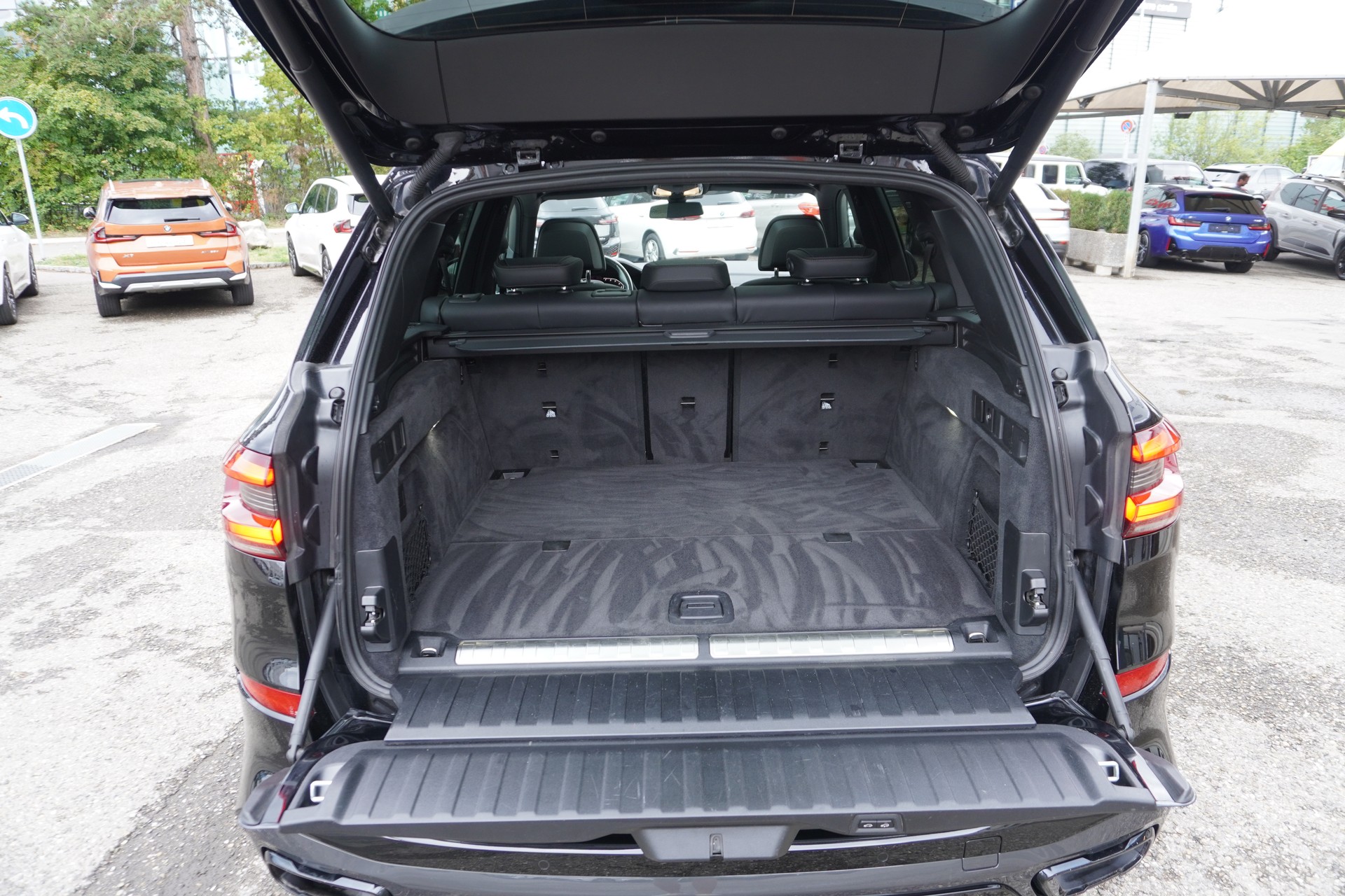 BMW X5 xDrive45e M Sport Steptronic-image-9