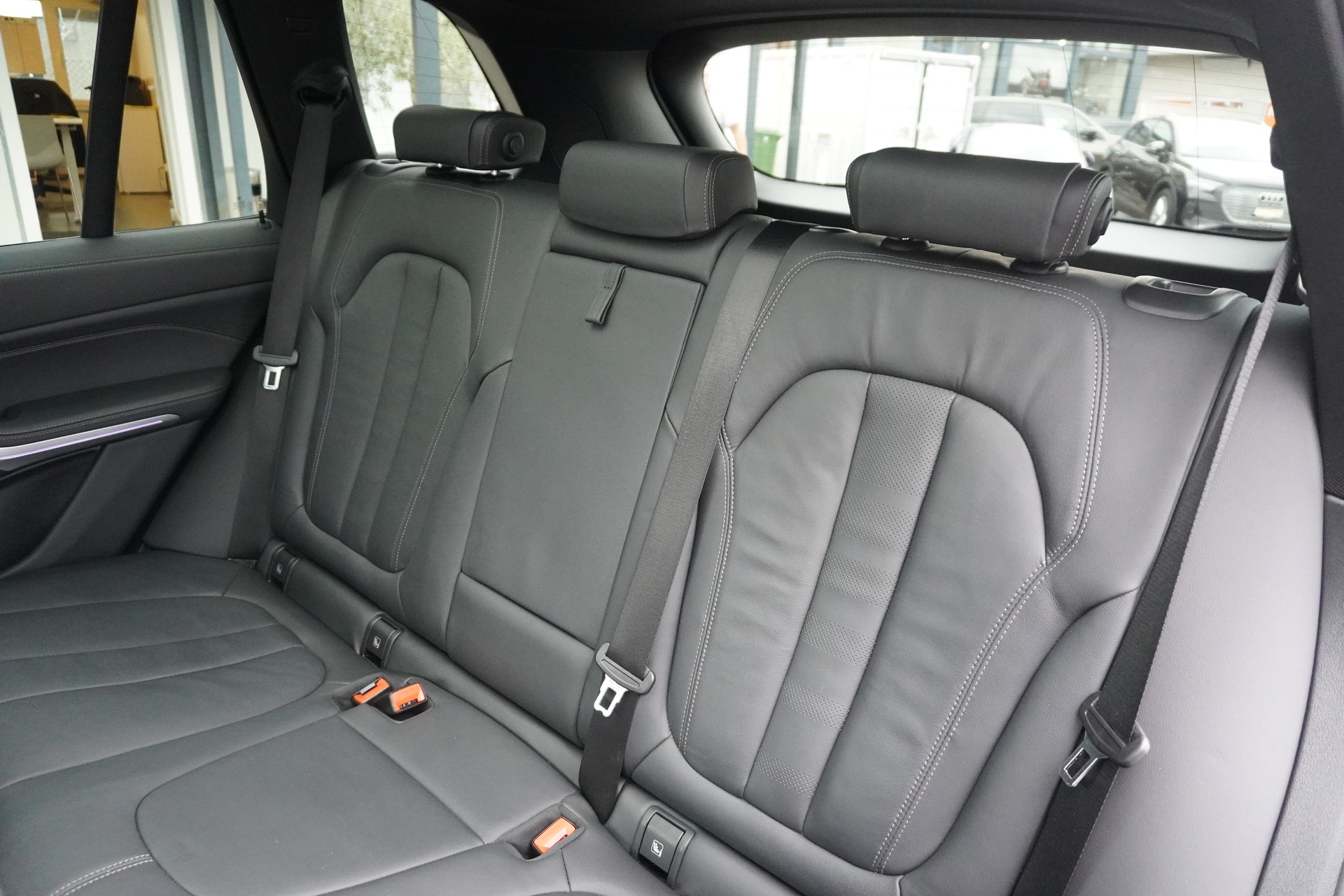 BMW X5 xDrive45e M Sport Steptronic-image-16