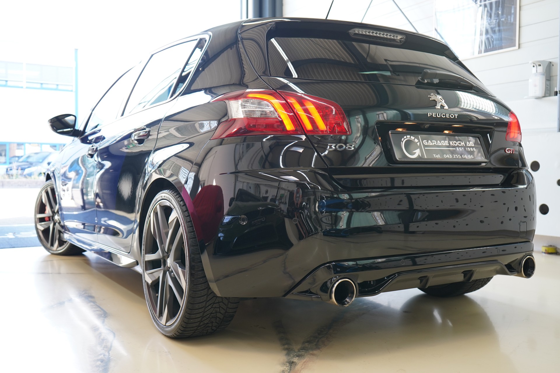 PEUGEOT 308 1.6 GTi-showroom-element-3