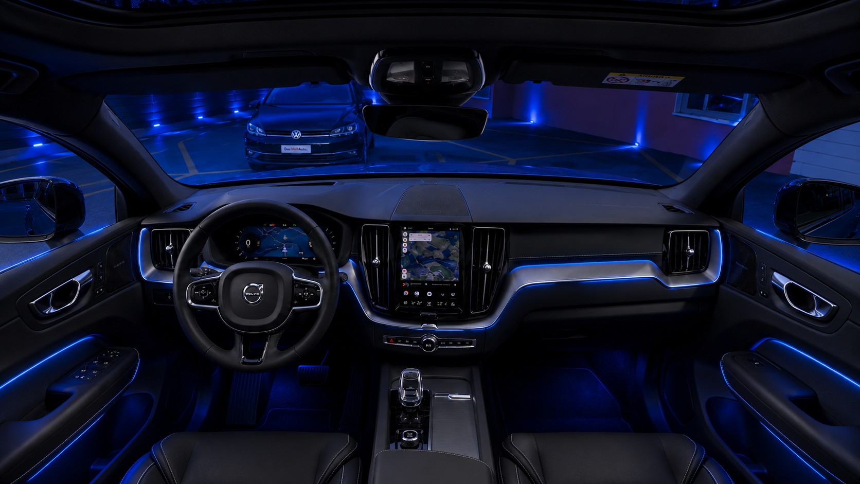 VOLVO XC60 B5 Benzin Mild Hybrid AWD Plus Dark Geartronic-image-13