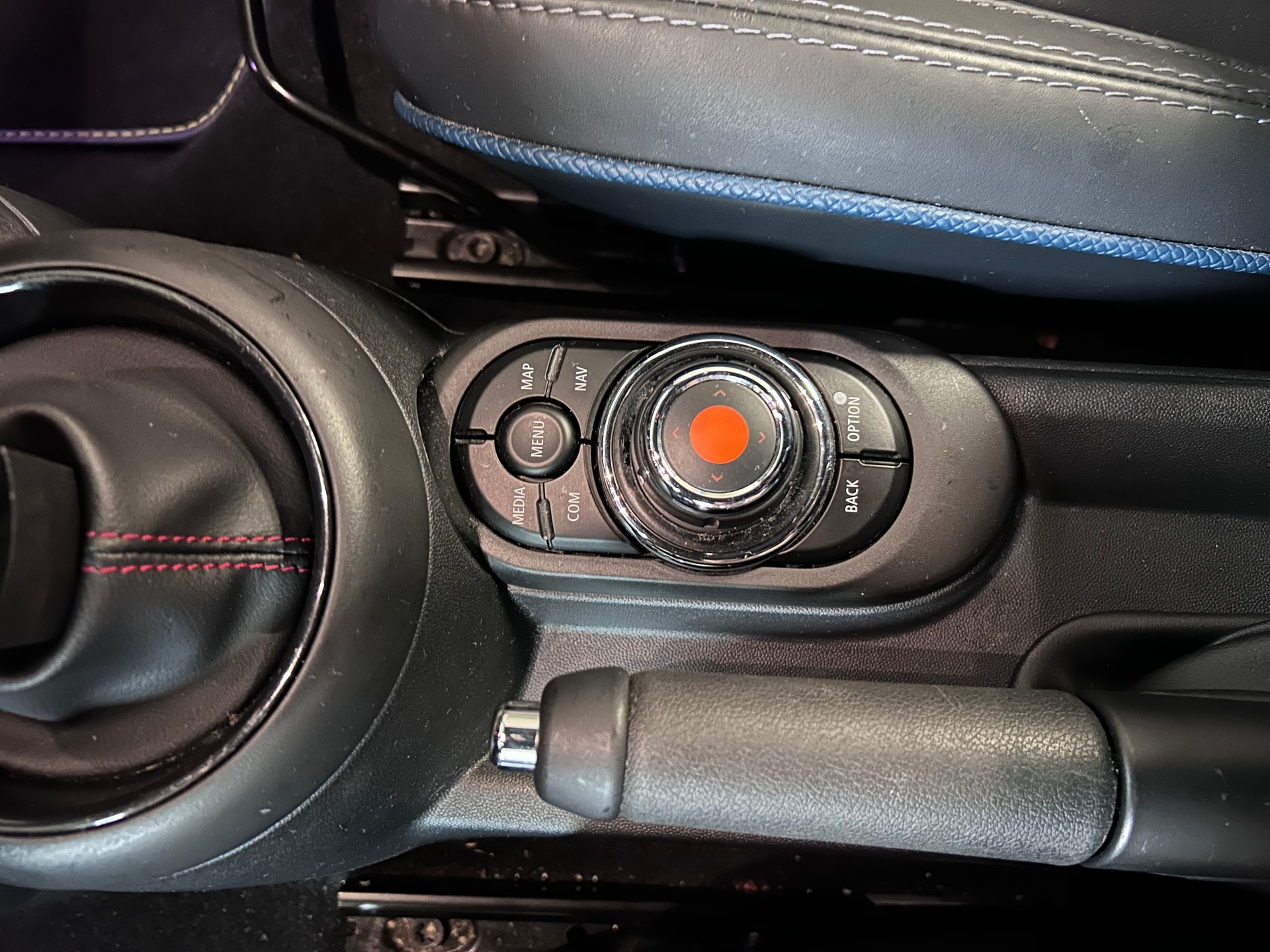 MINI Cooper S Cabriolet DKG-image-16