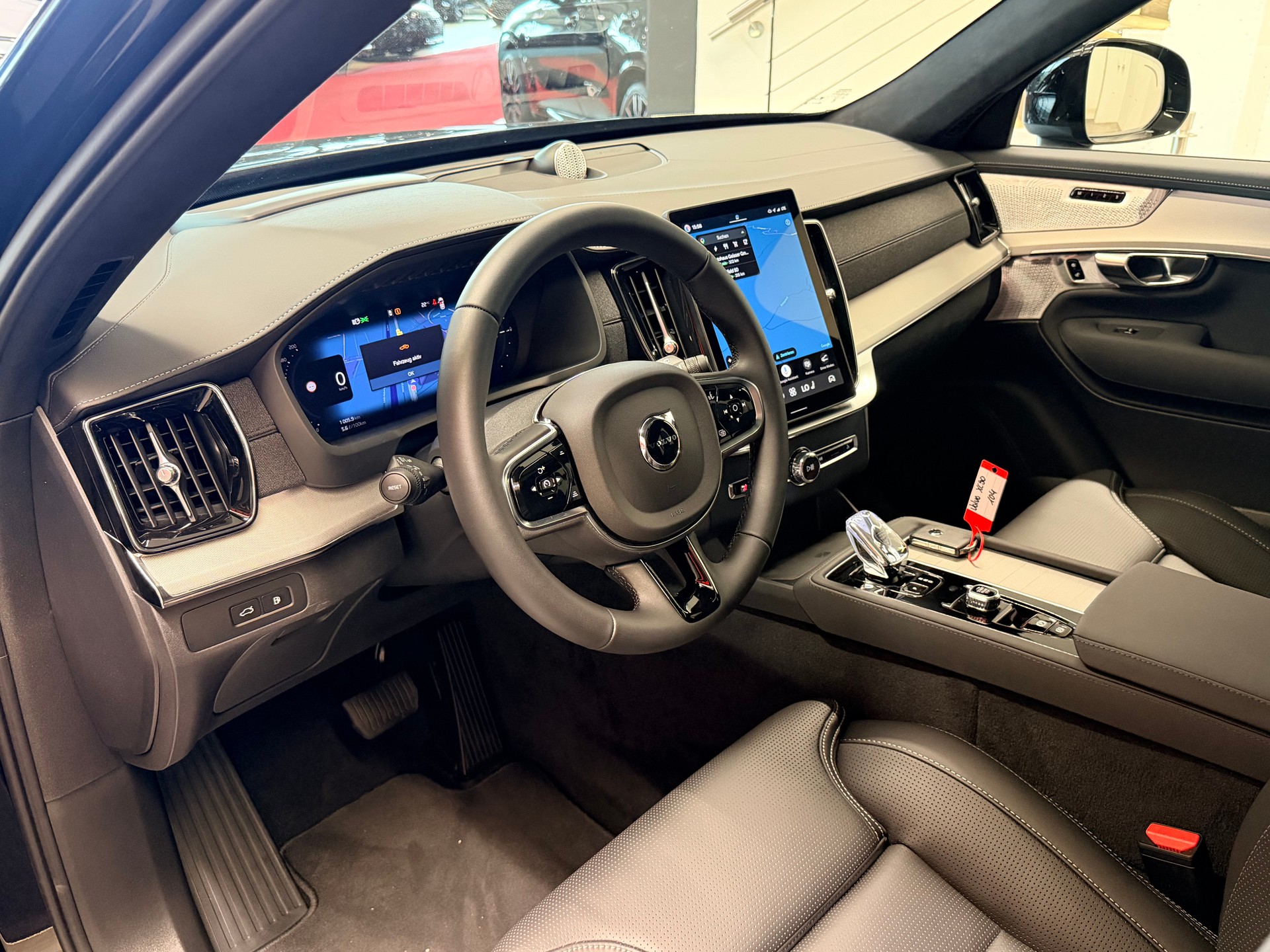VOLVO XC90 T8 eAWD PluginHybrid Black Edition Geartronic-image-11