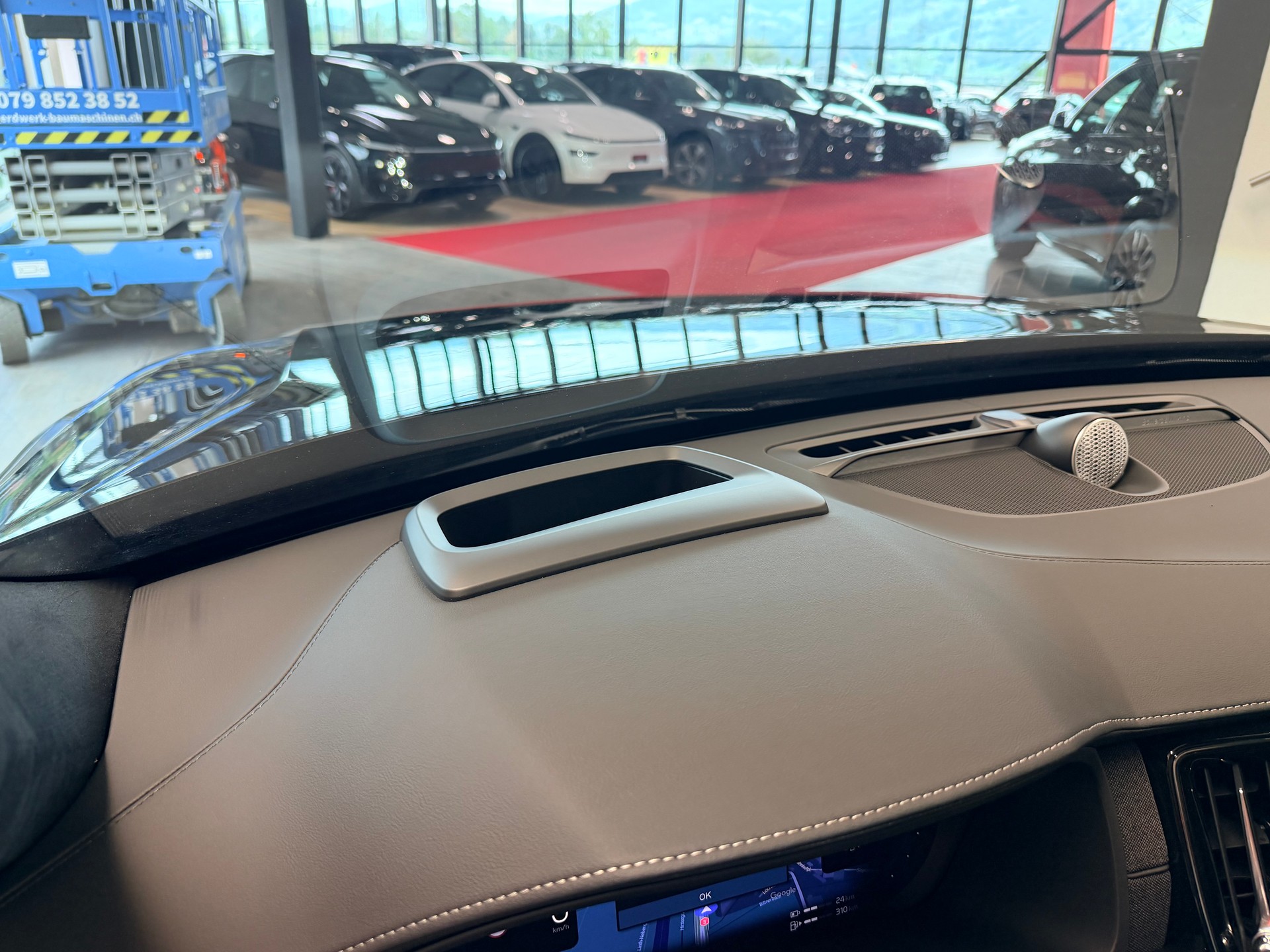 VOLVO XC90 T8 eAWD PluginHybrid Black Edition Geartronic-image-28