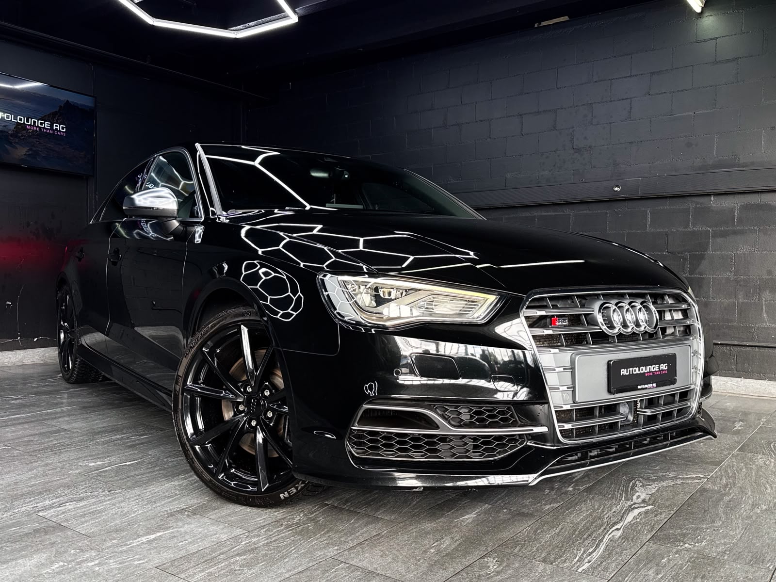 AUDI S3 Limousine 2.0 TFSI quattro S-tronic ABT-Tuning