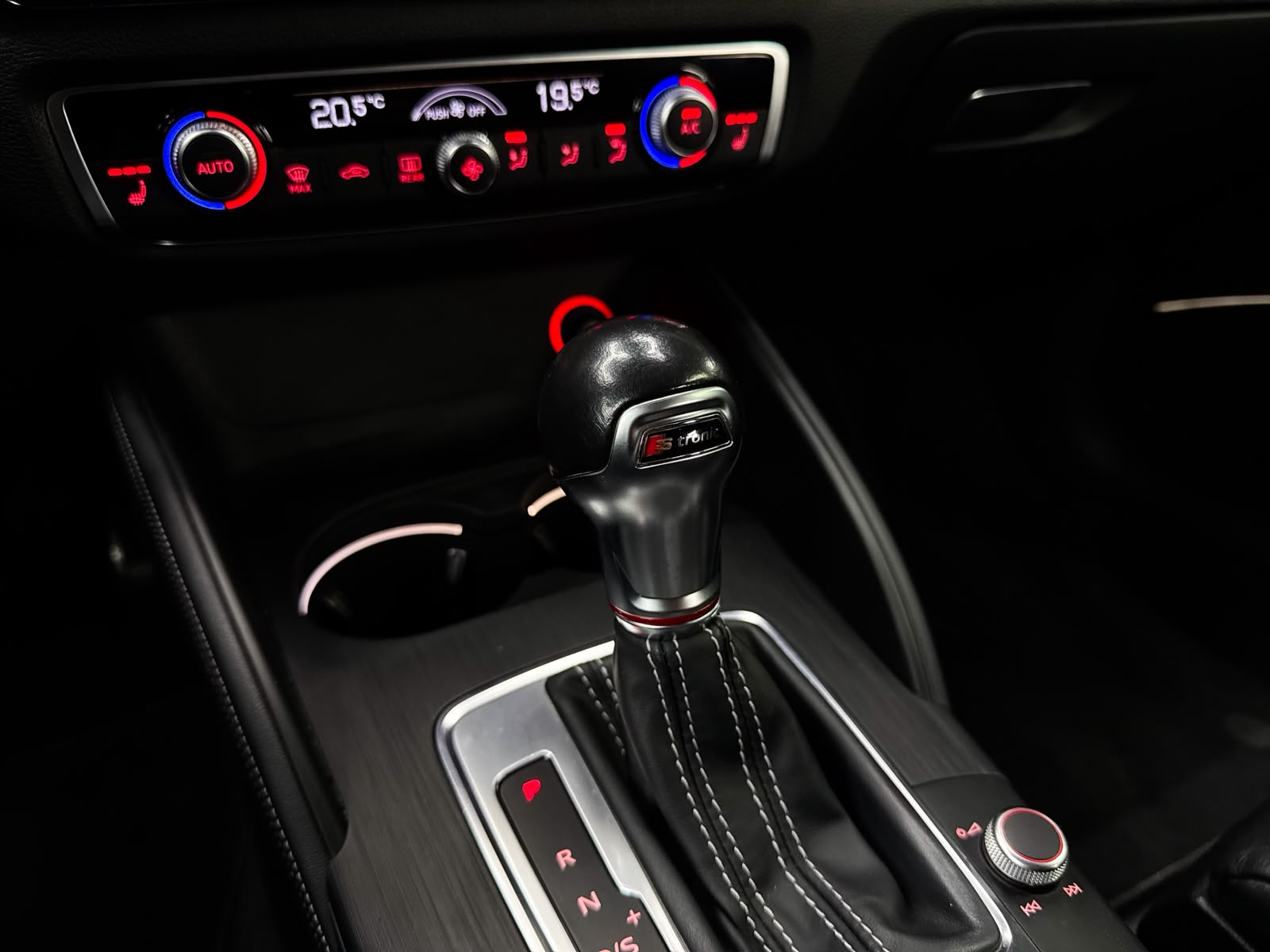 AUDI S3 Limousine 2.0 TFSI quattro S-tronic ABT-Tuning-image-17