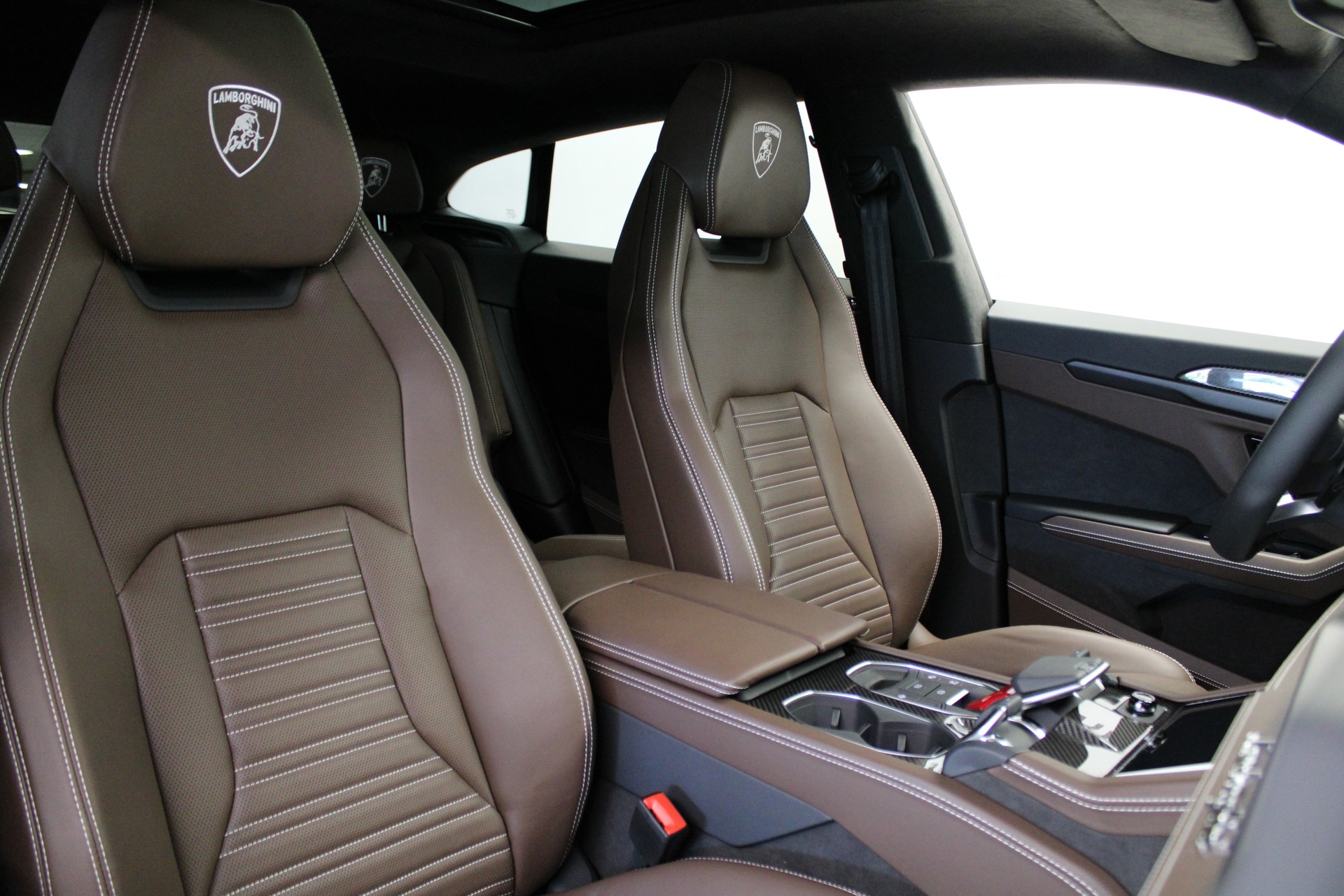 LAMBORGHINI Urus SE-image-6