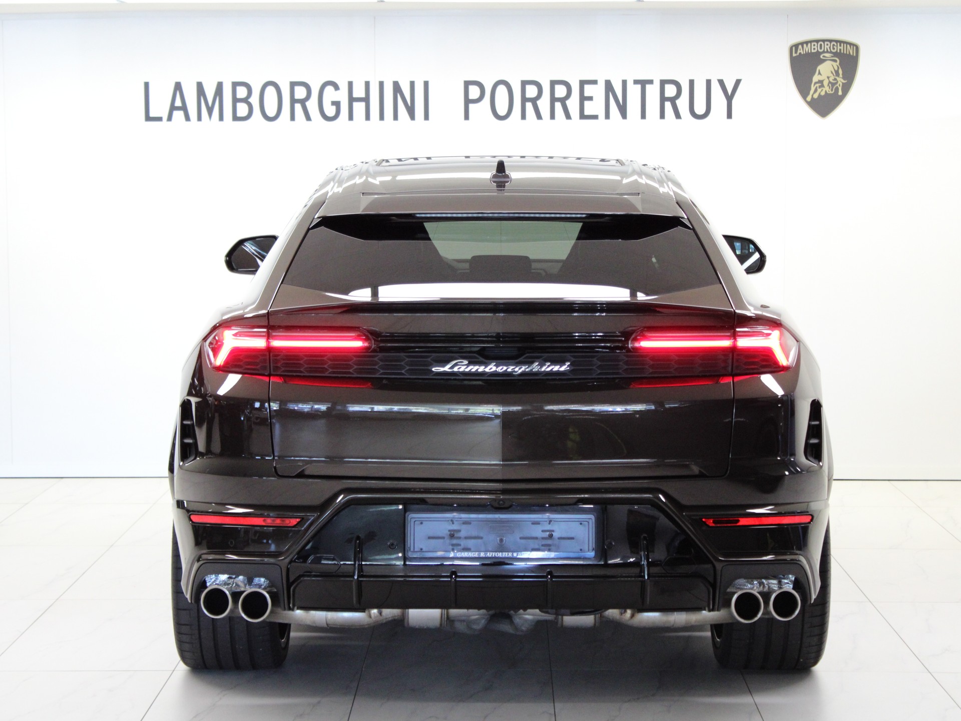 LAMBORGHINI Urus SE-image-3